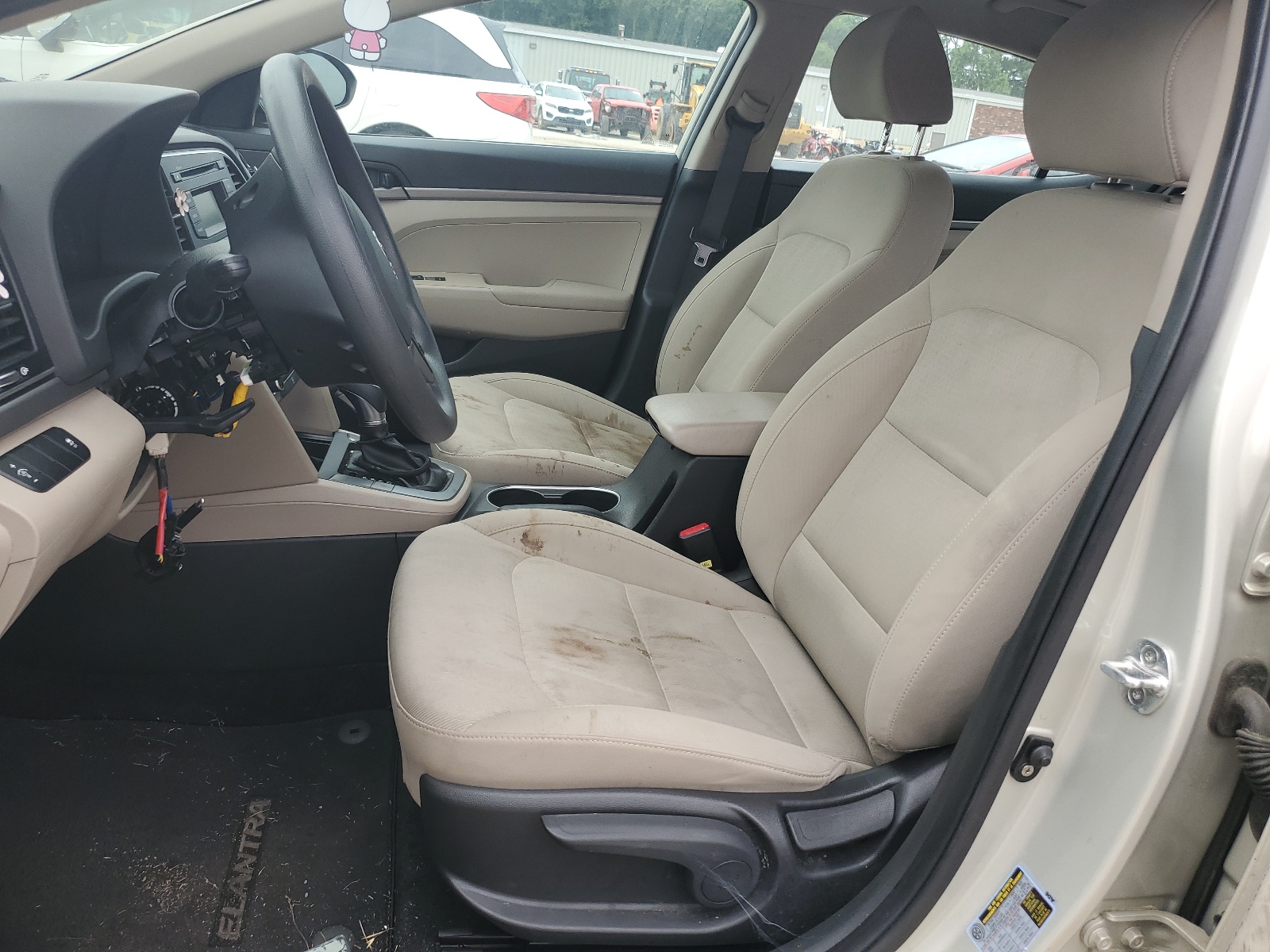 KMHD74LF5HU370350 2017 Hyundai Elantra Se