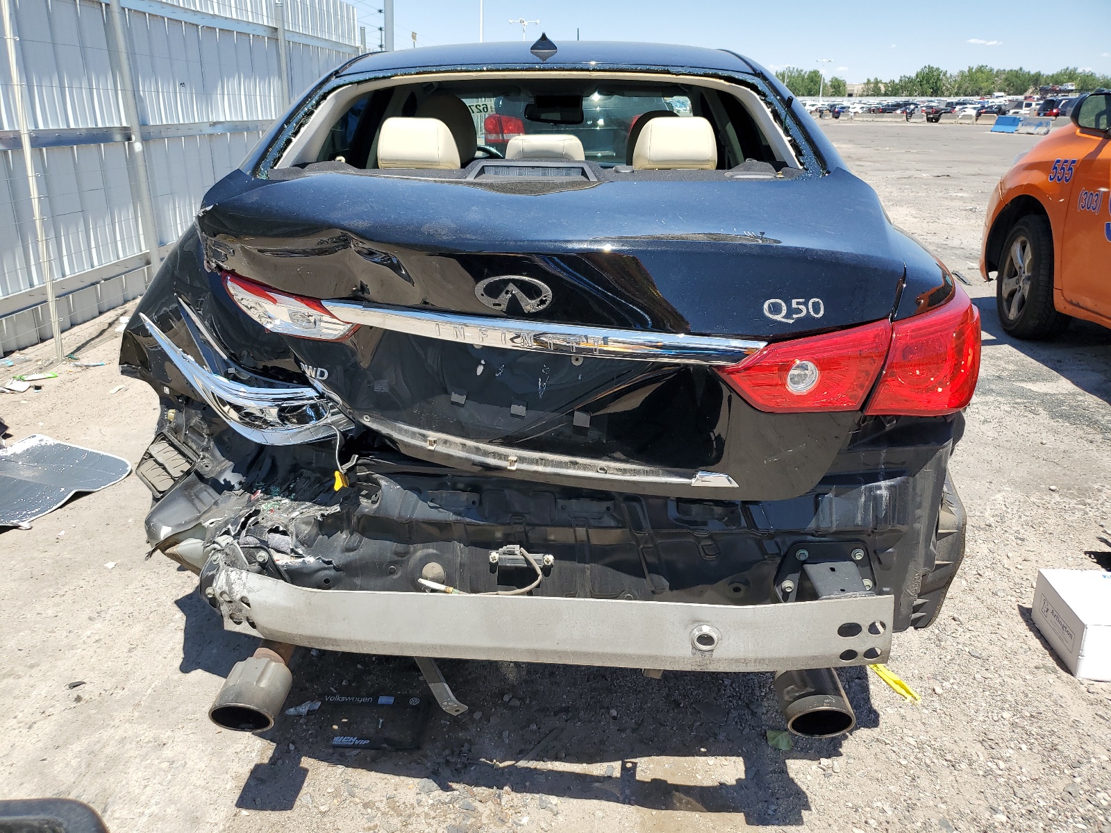 JN1EV7AR6GM346024 2016 Infiniti Q50 Premium