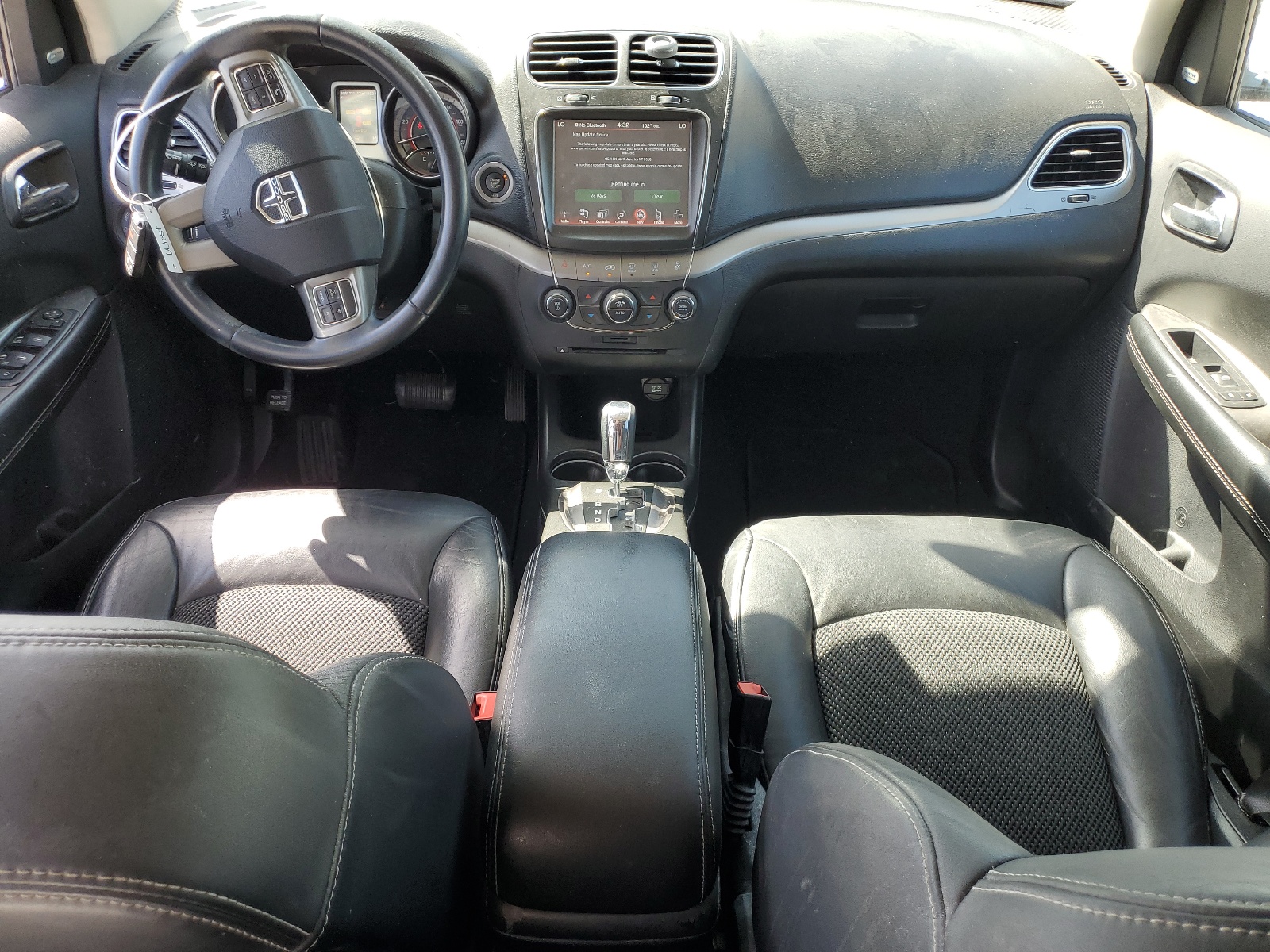 3C4PDCGG6JT445645 2018 Dodge Journey Crossroad