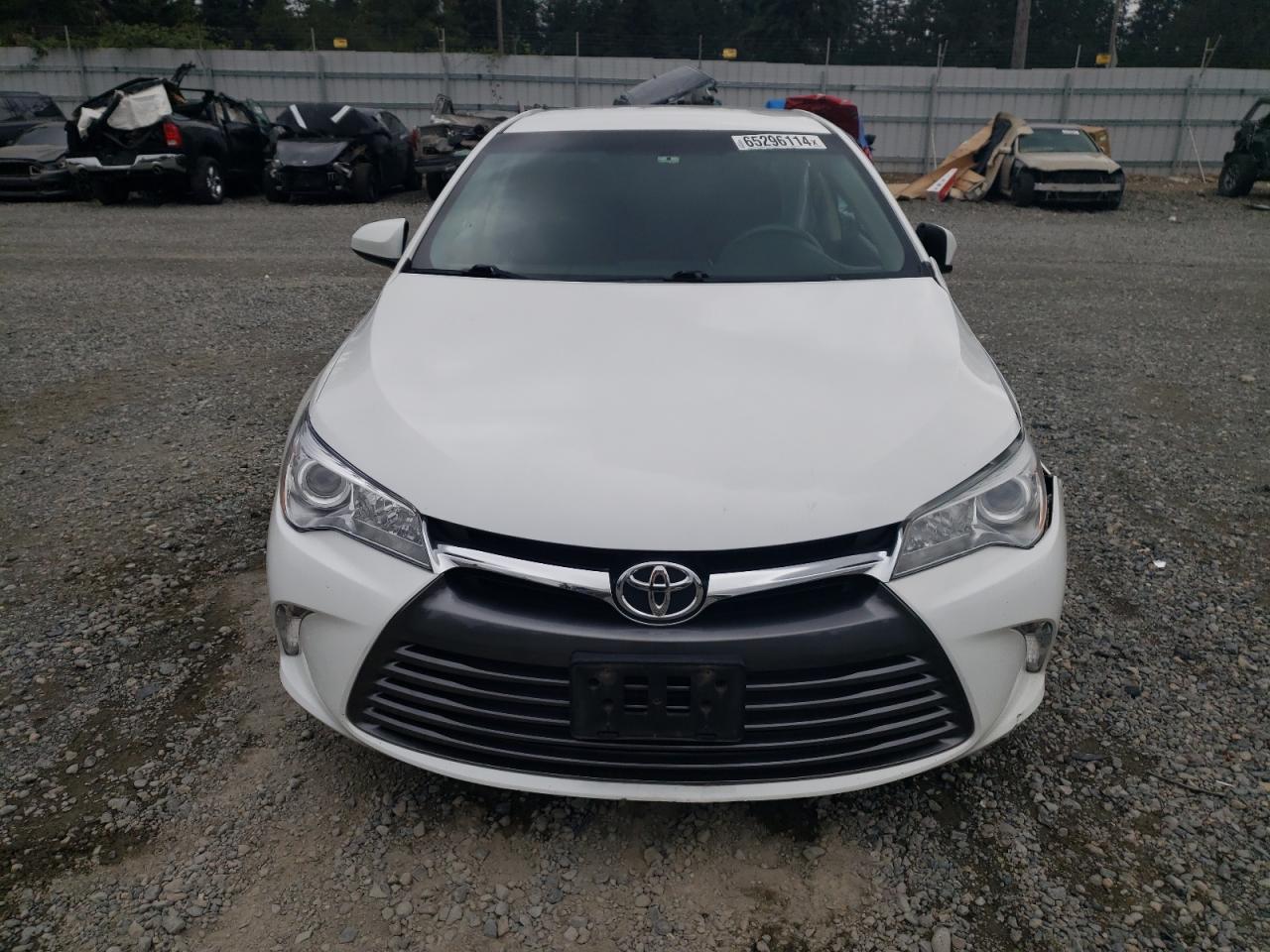 2015 Toyota Camry Le VIN: 4T4BF1FK8FR461049 Lot: 65296114