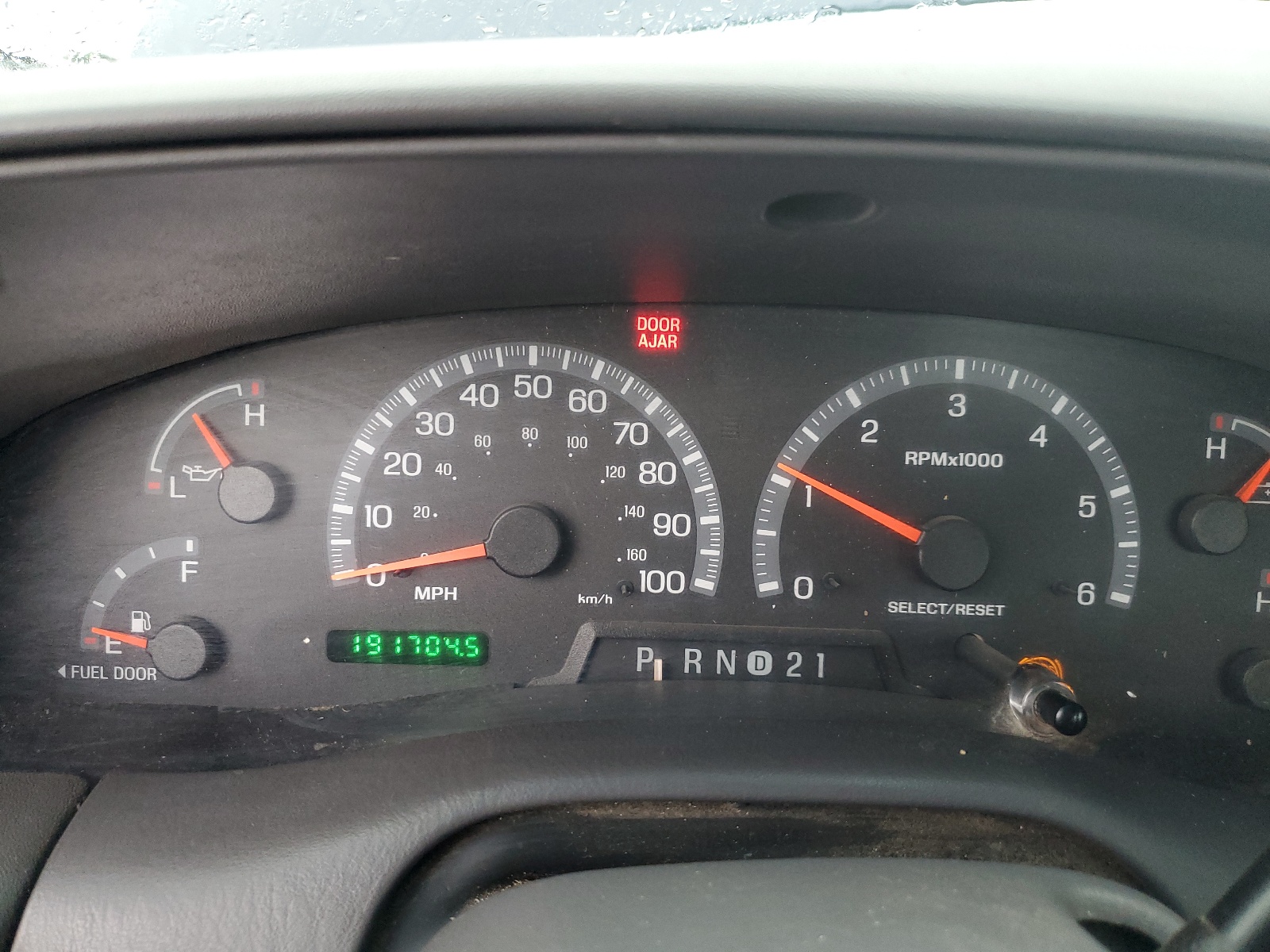 2FTRF18W52CA37769 2002 Ford F150