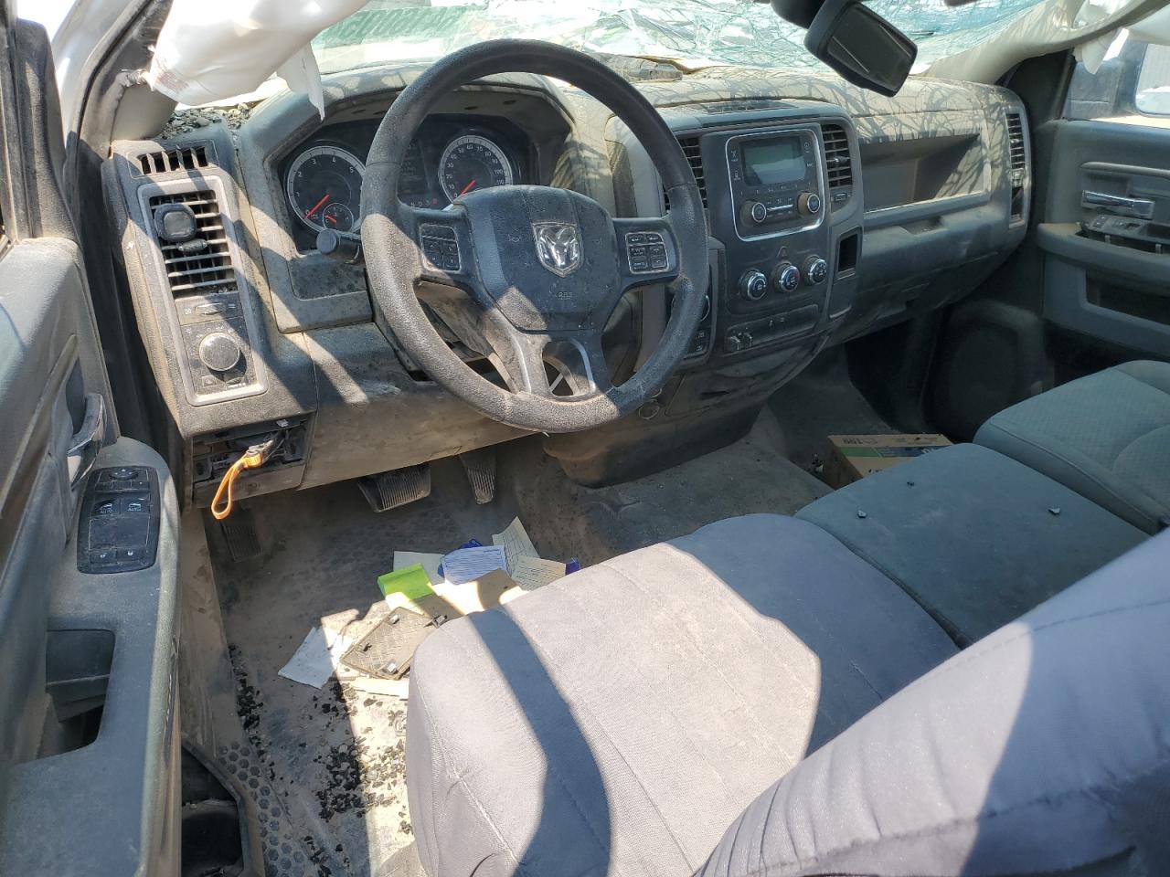 2019 Ram 1500 Classic Tradesman VIN: 3C6JR7DG2KG505201 Lot: 64160054