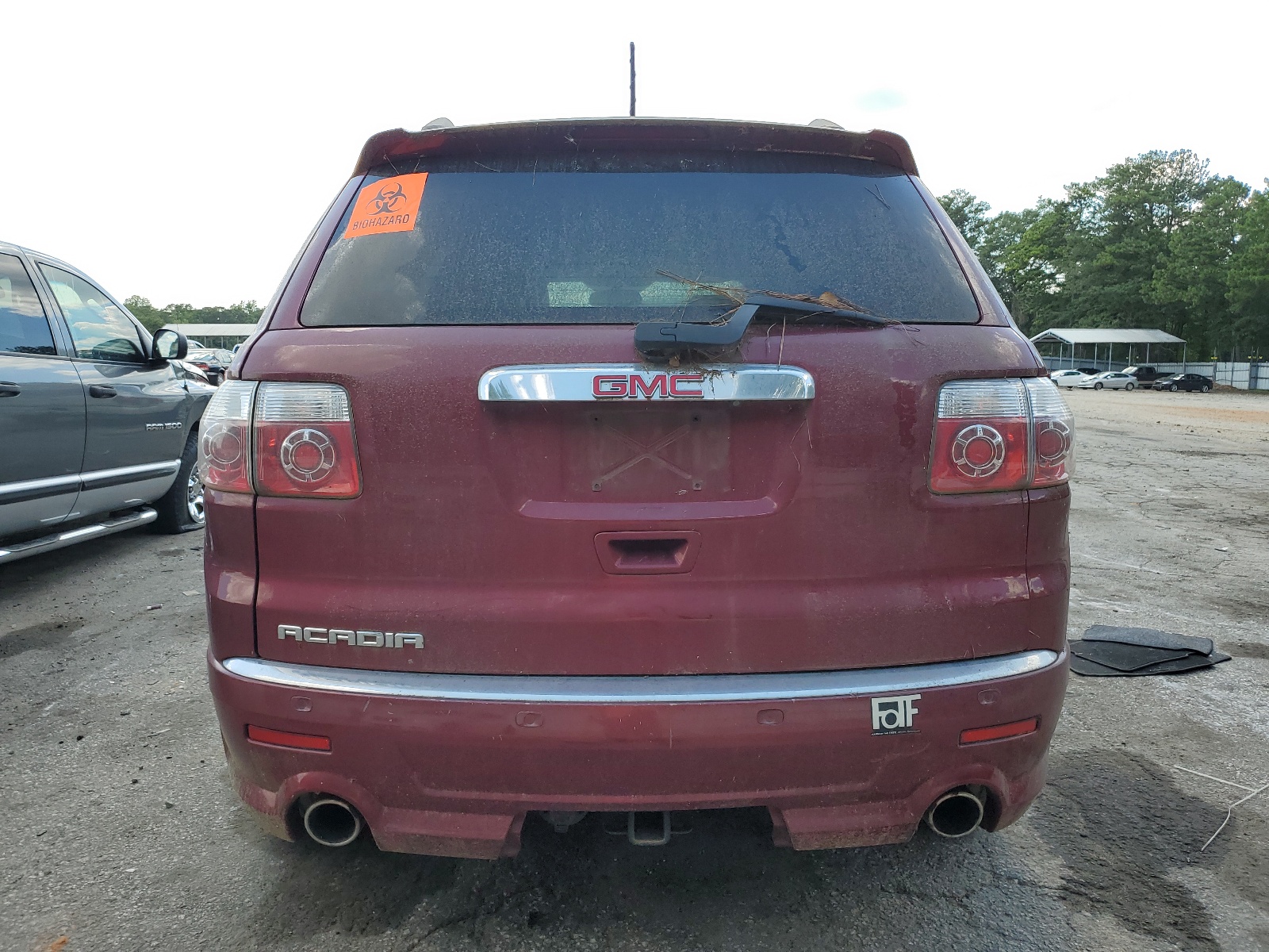 1GKKRTED3BJ256792 2011 GMC Acadia Denali