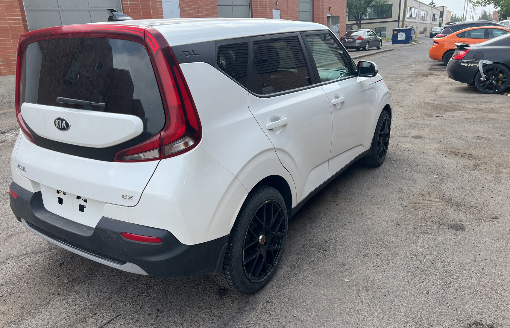 2020 Kia Soul Ex vin: KNDJ33AU0L7048737