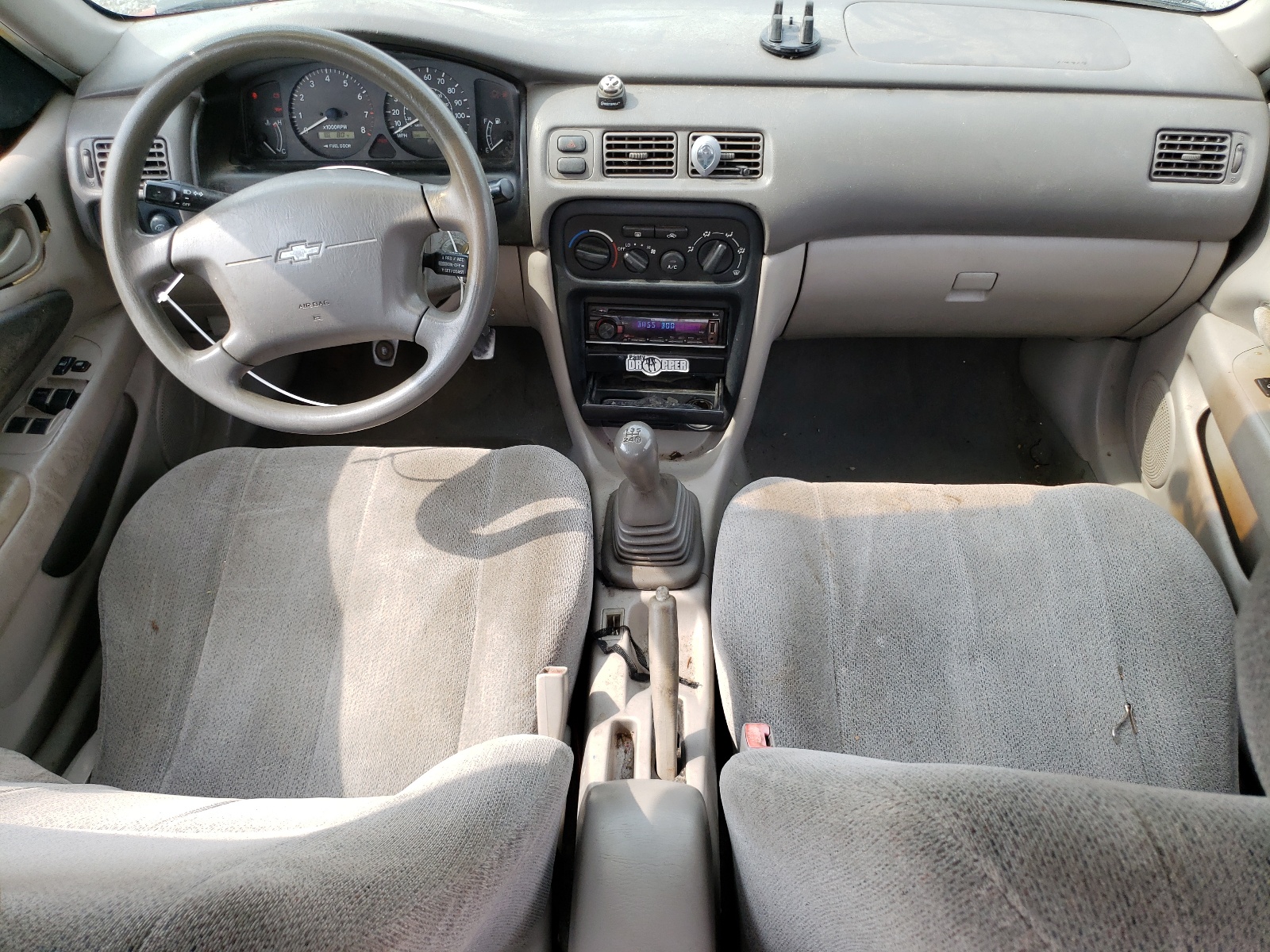 1Y1SK52801Z418411 2001 Chevrolet Geo Prizm Base