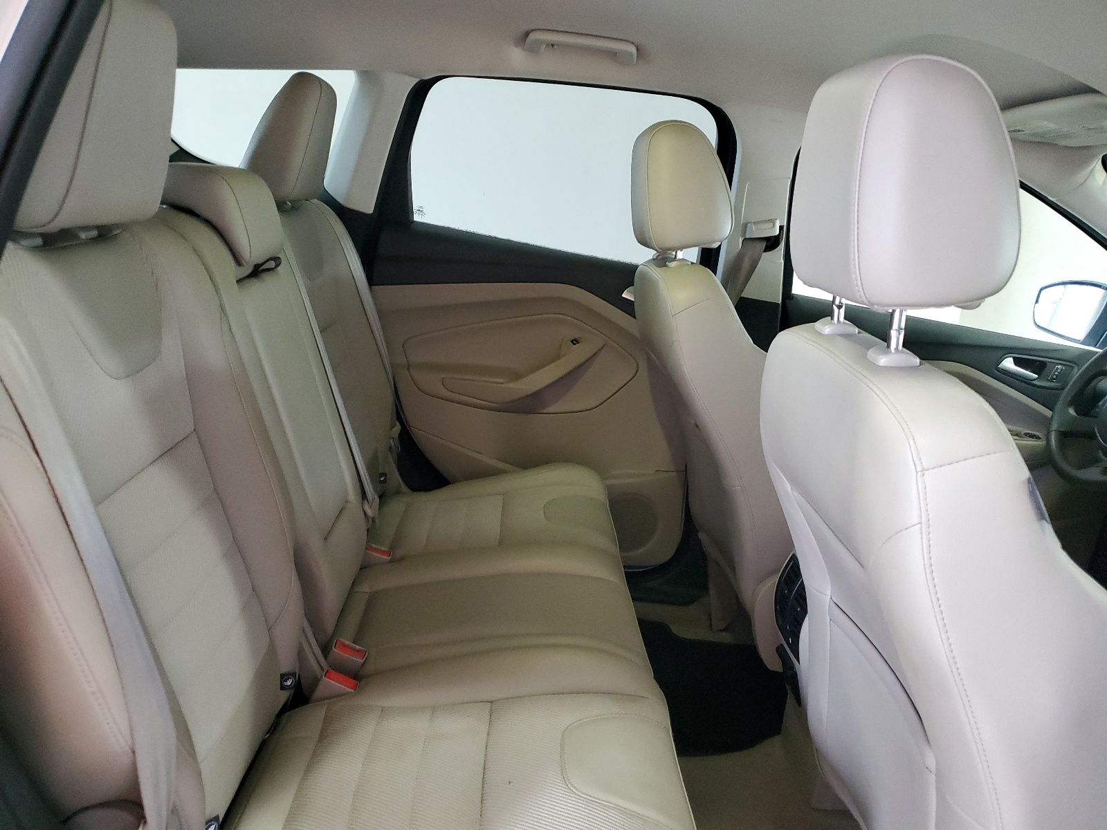 1FMCU9G94GUB18612 2016 Ford Escape Se