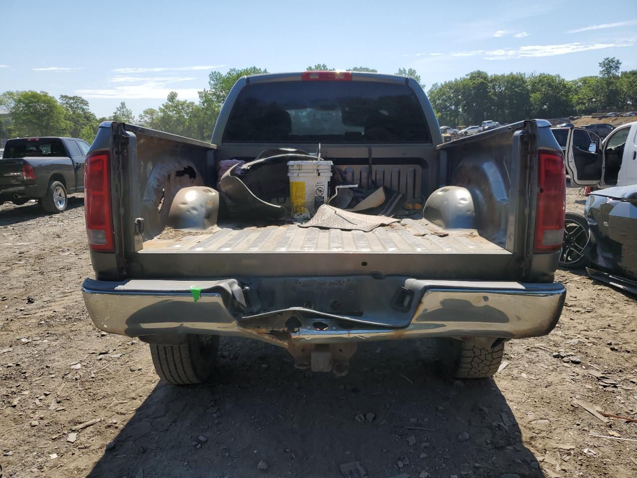 2005 Dodge Ram 2500 St VIN: 3D7KS28CX5G804005 Lot: 61400344