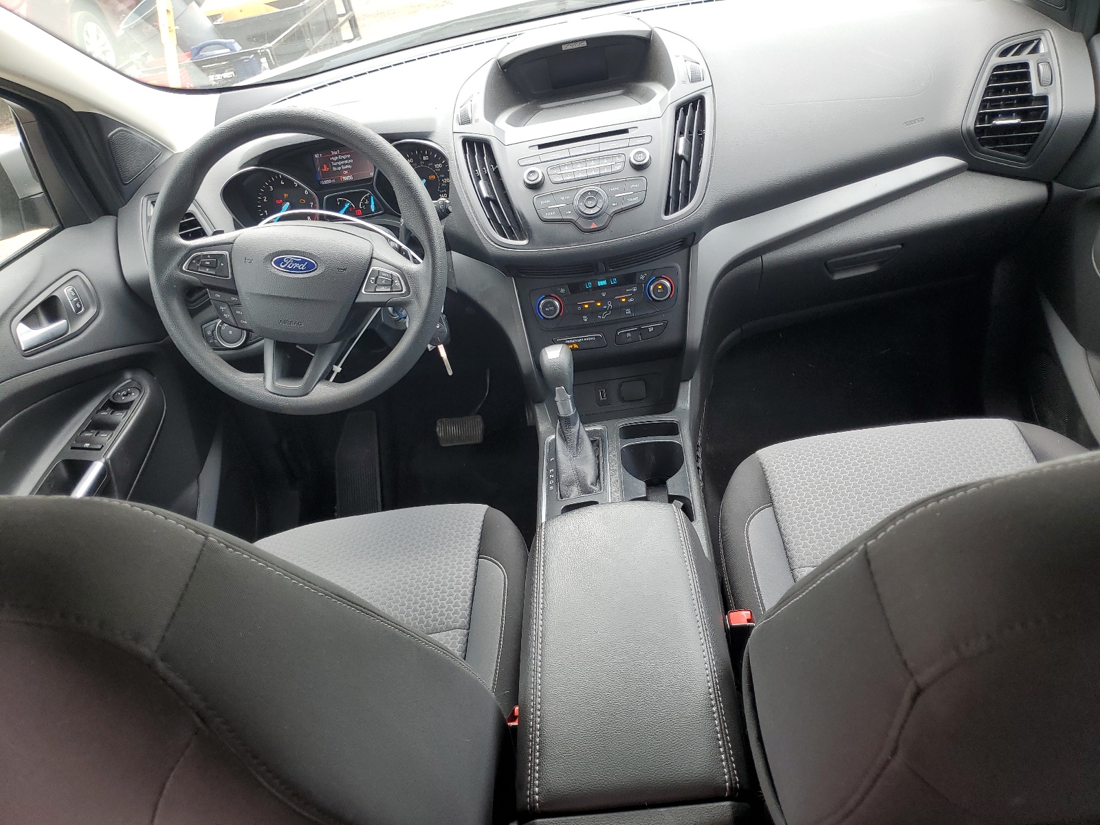 1FMCU0GD2HUC47417 2017 Ford Escape Se