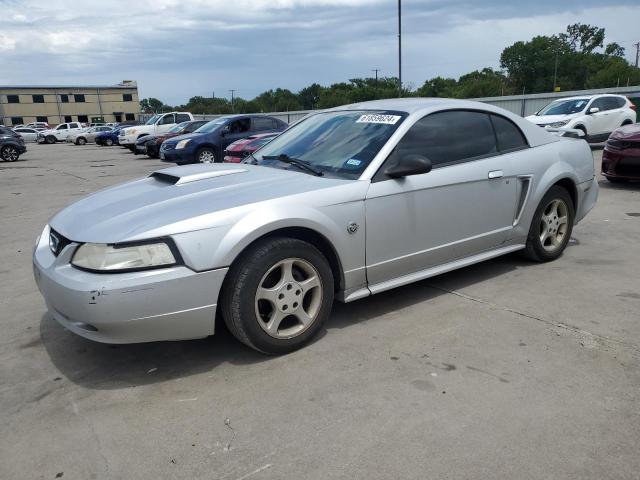 2004 Ford Mustang 