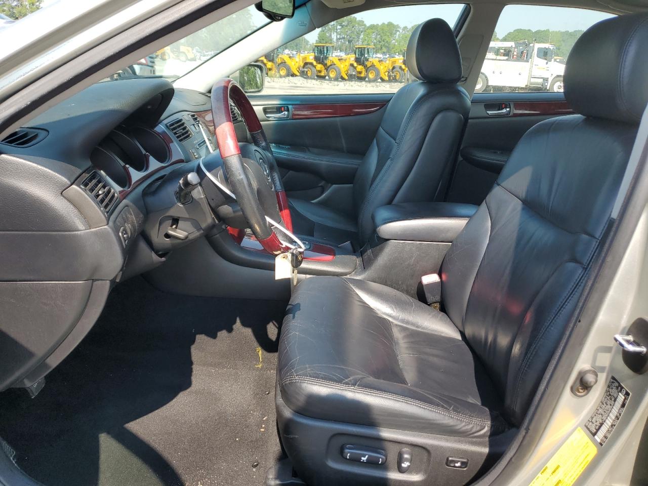 2004 Lexus Es 330 VIN: JTHBA30G345046935 Lot: 62830314