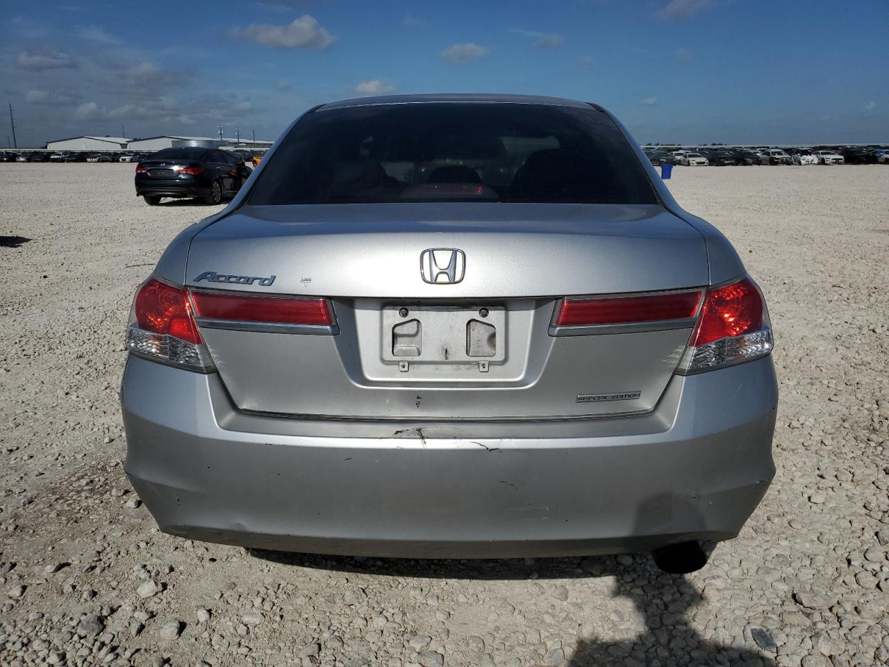 1HGCP2F61CA154538 2012 Honda Accord Se