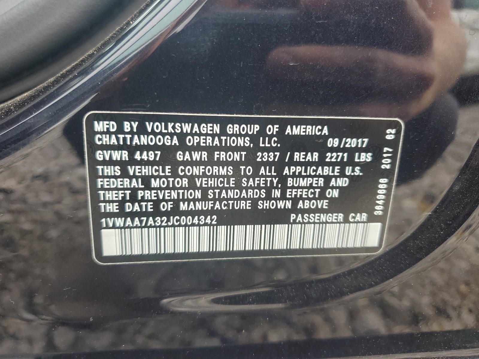 1VWAA7A32JC004342 2018 Volkswagen Passat S