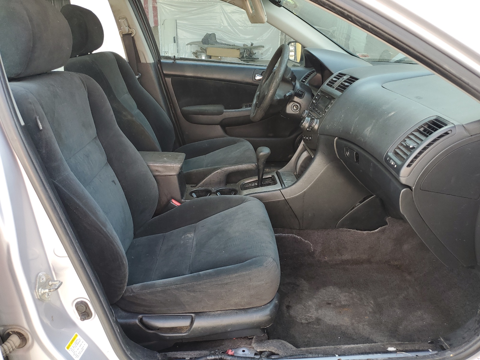 1HGCM566X4A130797 2004 Honda Accord Ex