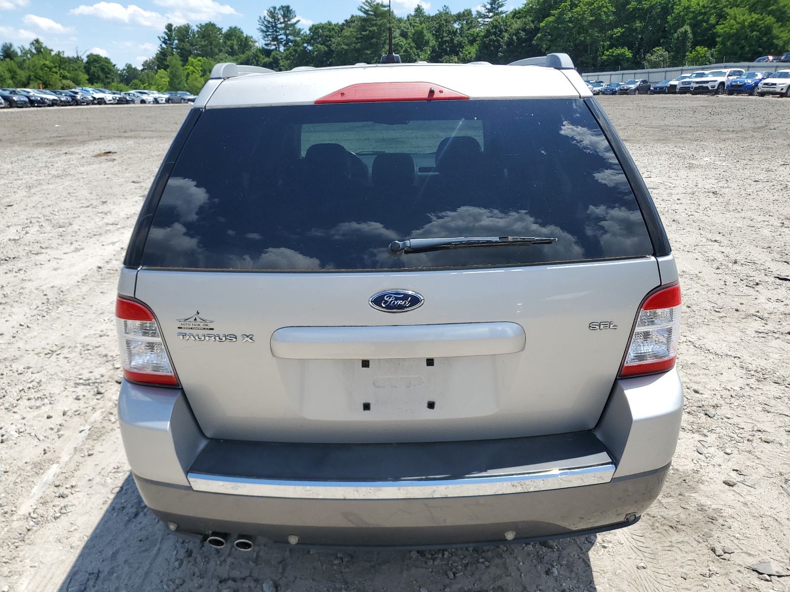 1FMDK02W18GA42592 2008 Ford Taurus X Sel