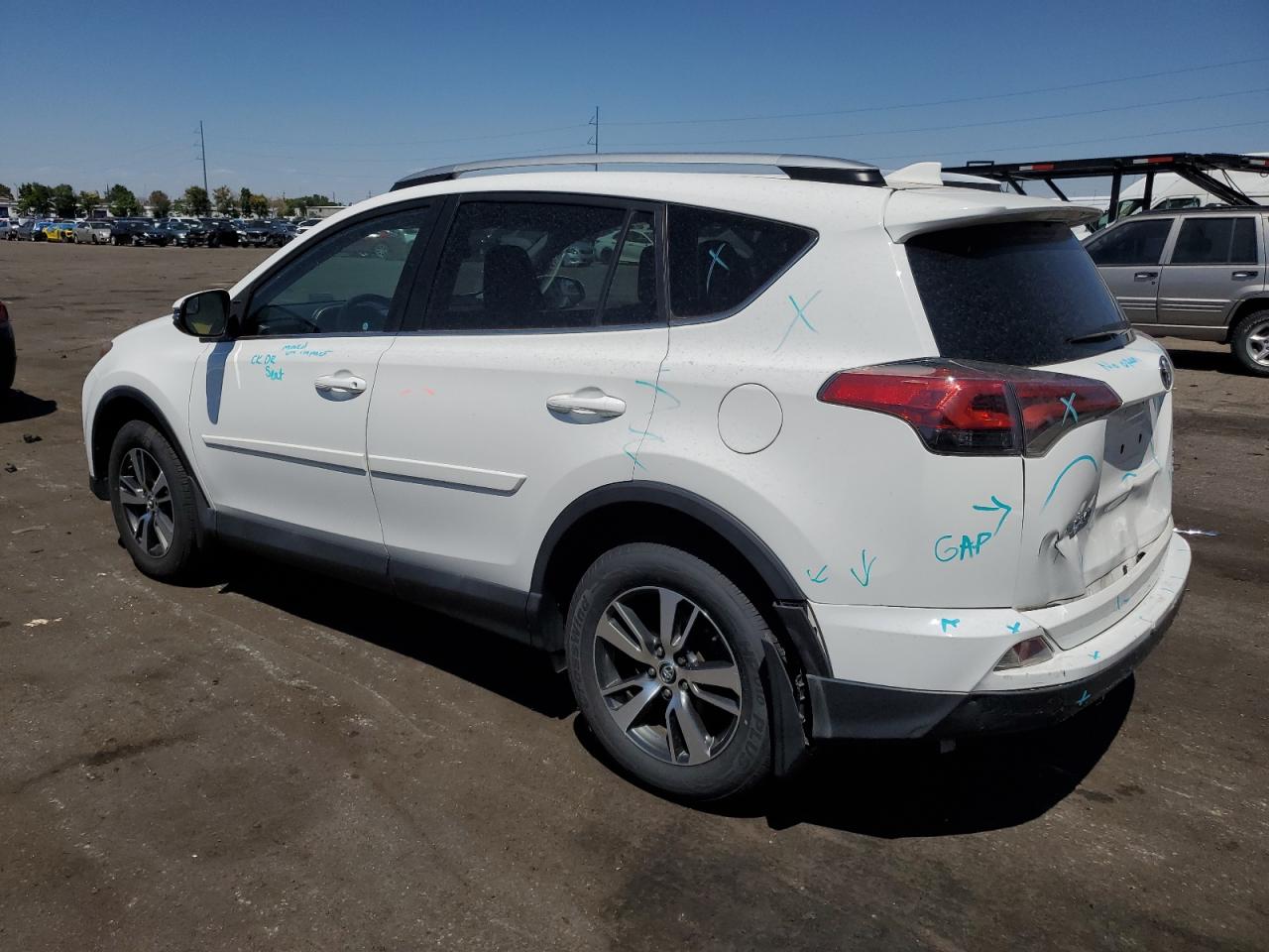 2T3RFREV1GW467903 2016 TOYOTA RAV 4 - Image 2