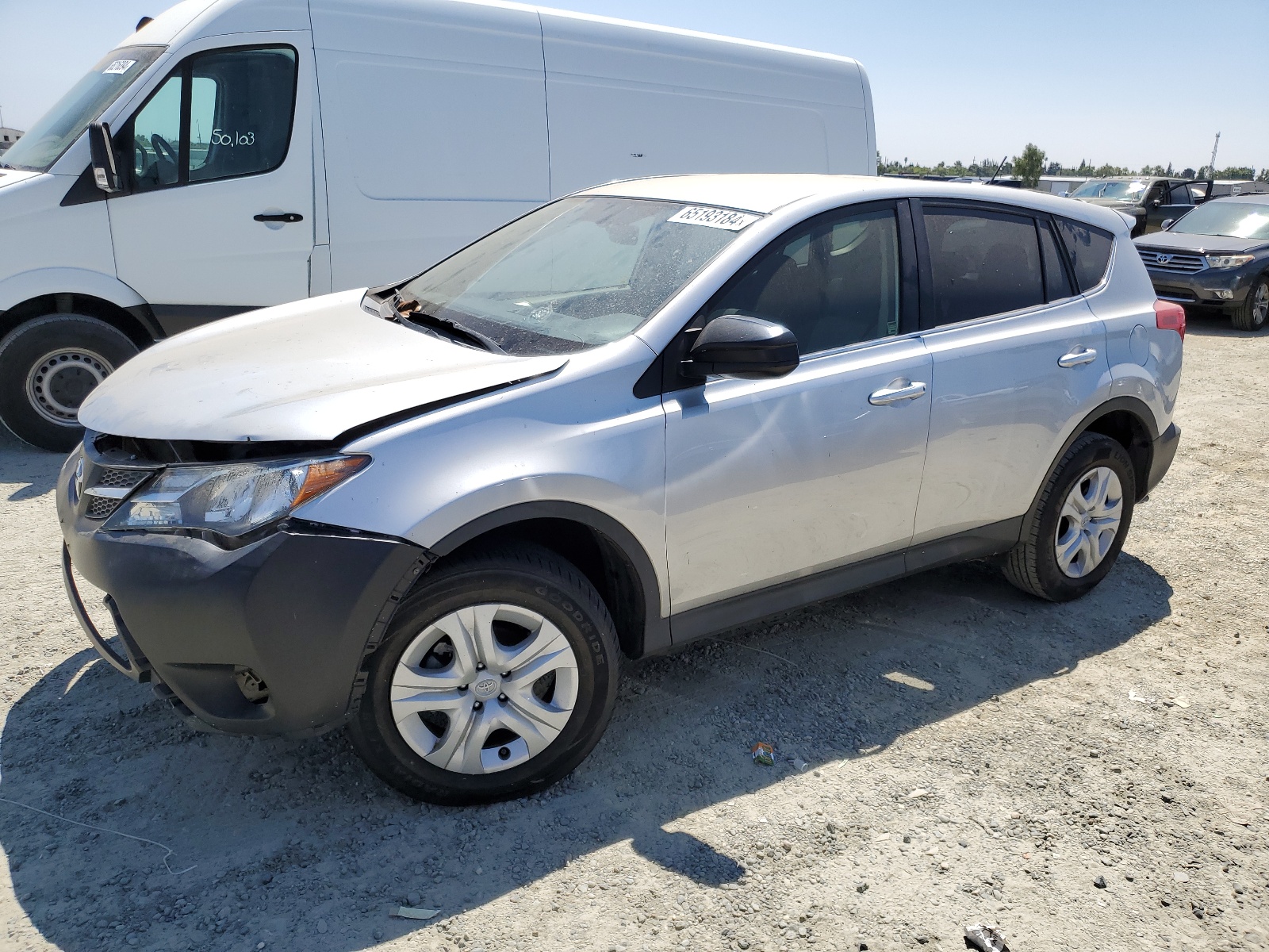 2015 Toyota Rav4 Le vin: JTMZFREV7FJ055773