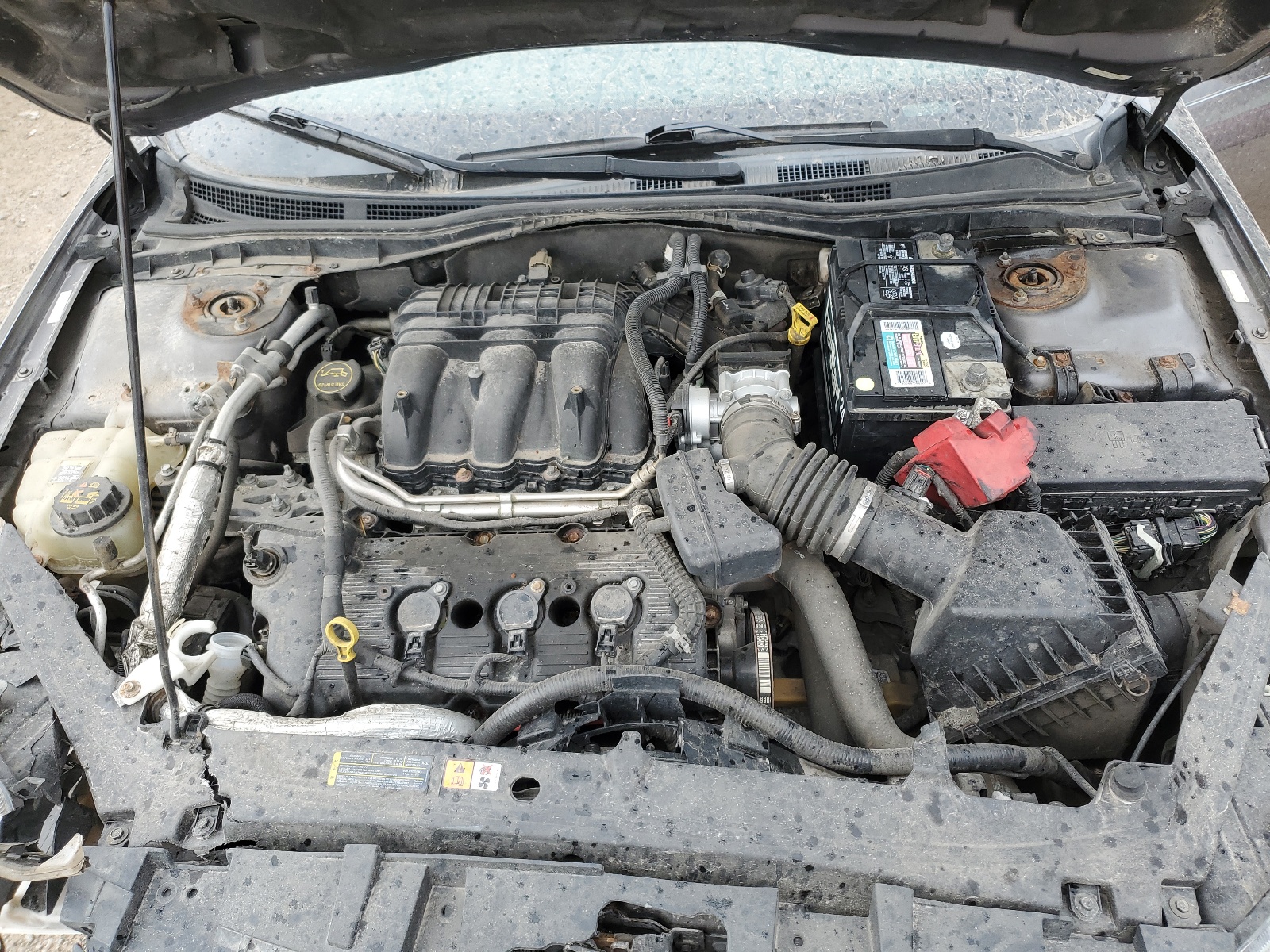 3FAHP0HG8BR273504 2011 Ford Fusion Se