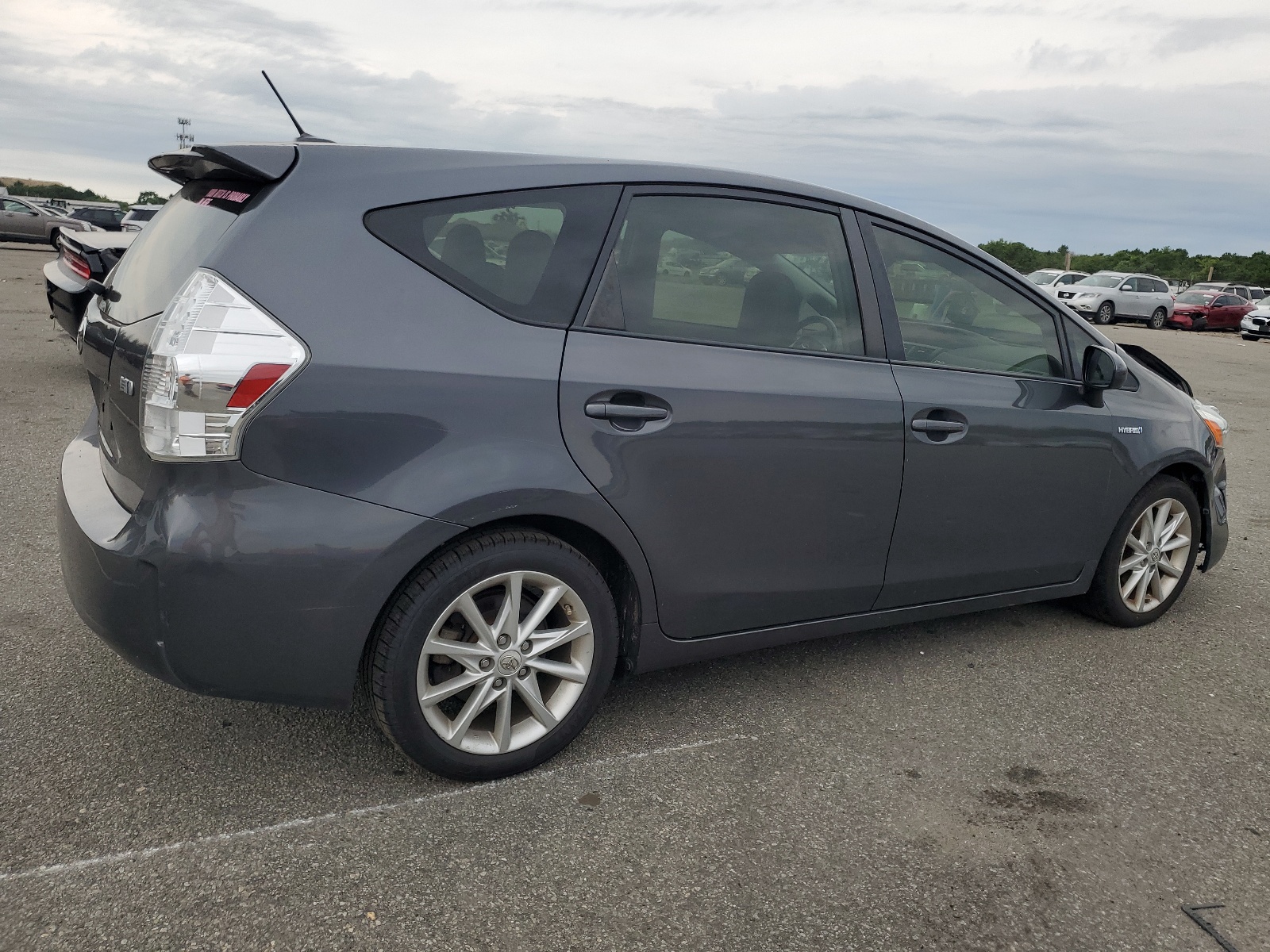 JTDZN3EU3D3213339 2013 Toyota Prius V