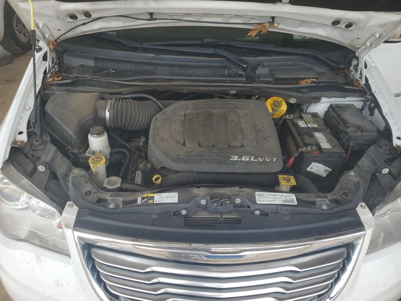 2015 Chrysler Town & Country Limited Platinum VIN: 2C4RC1GG7FR711295 Lot: 64769474