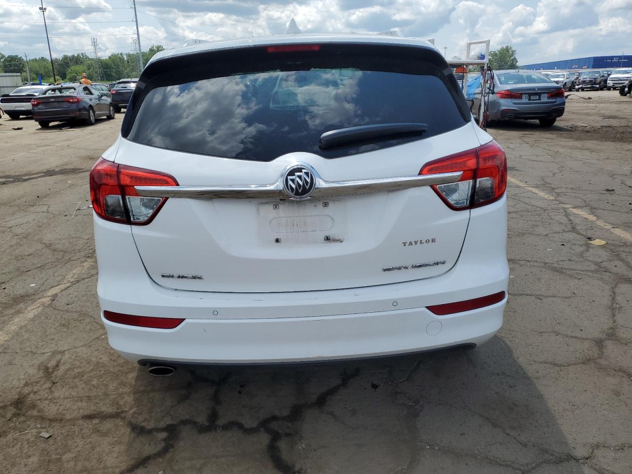 2017 Buick Envision Essence VIN: LRBFXBSA2HD089161 Lot: 64679394