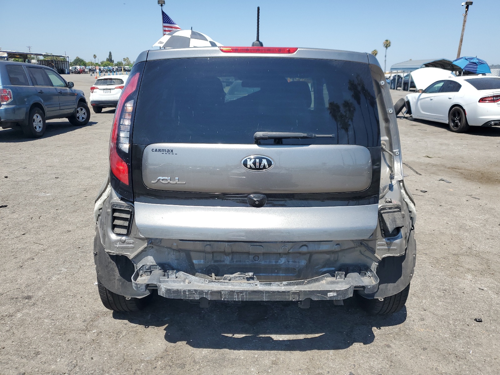 KNDJP3A54J7584956 2018 Kia Soul +