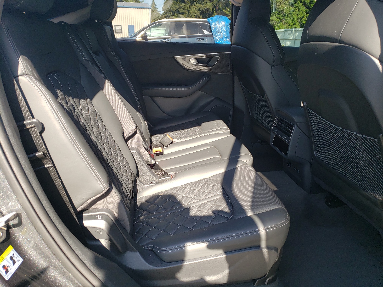 WA1VWBF78MD011275 2021 Audi Sq7 Prestige