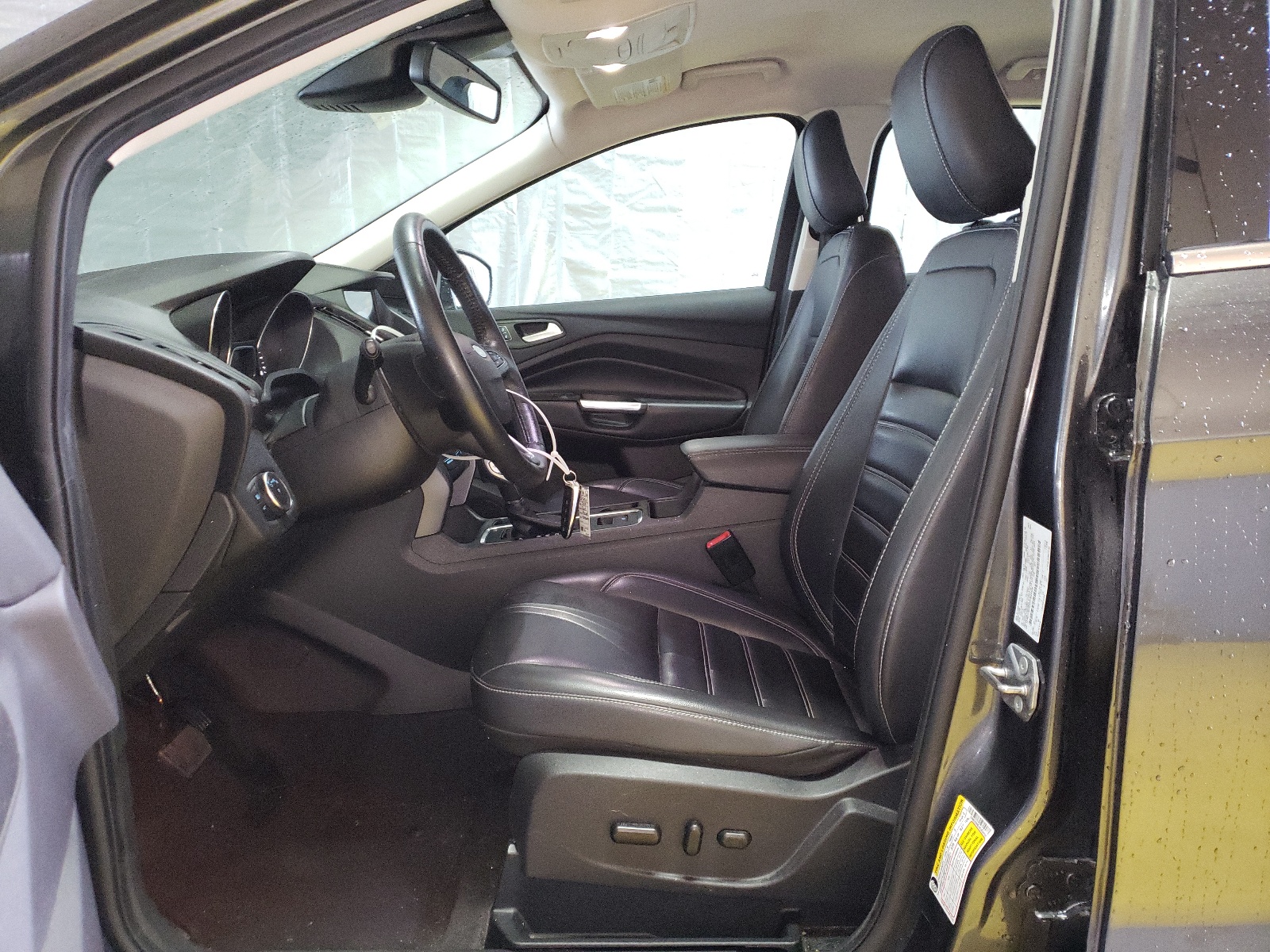 1FMCU9HD4KUB64405 2019 Ford Escape Sel