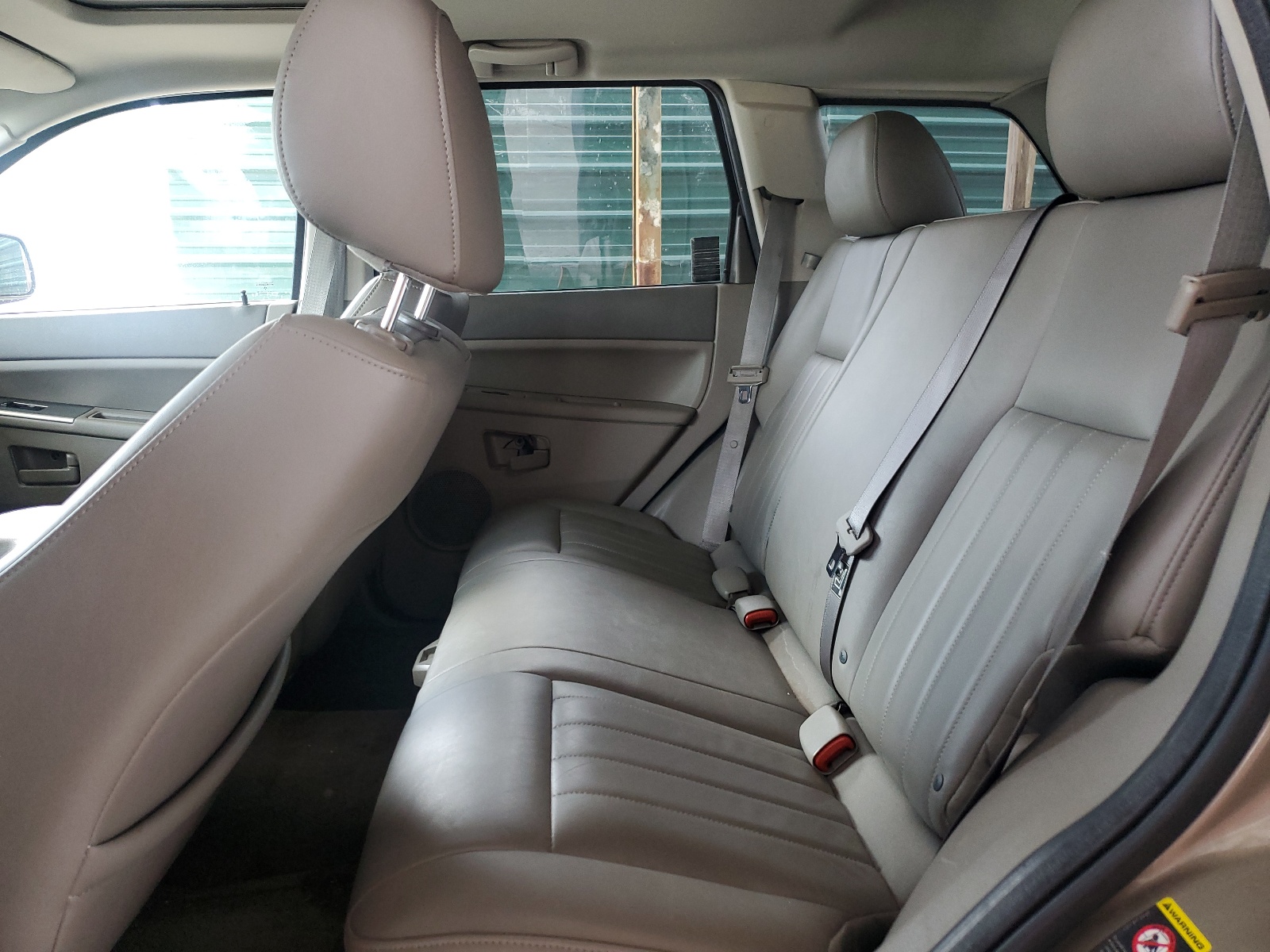 1J8GR48K35C562376 2005 Jeep Grand Cherokee Laredo