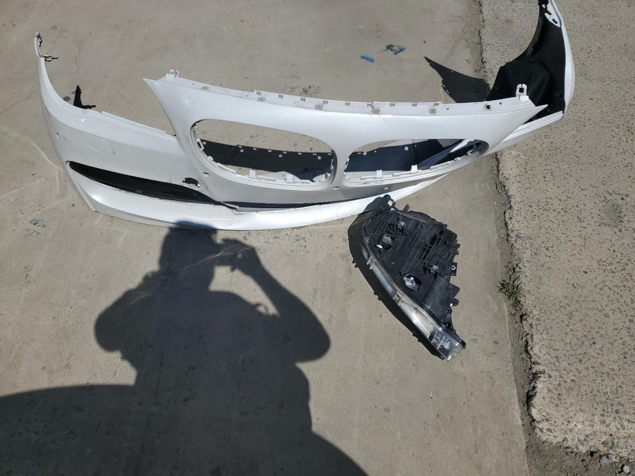 2015 BMW 750 I VIN: WBAYA8C54FD825415 Lot: 61512734