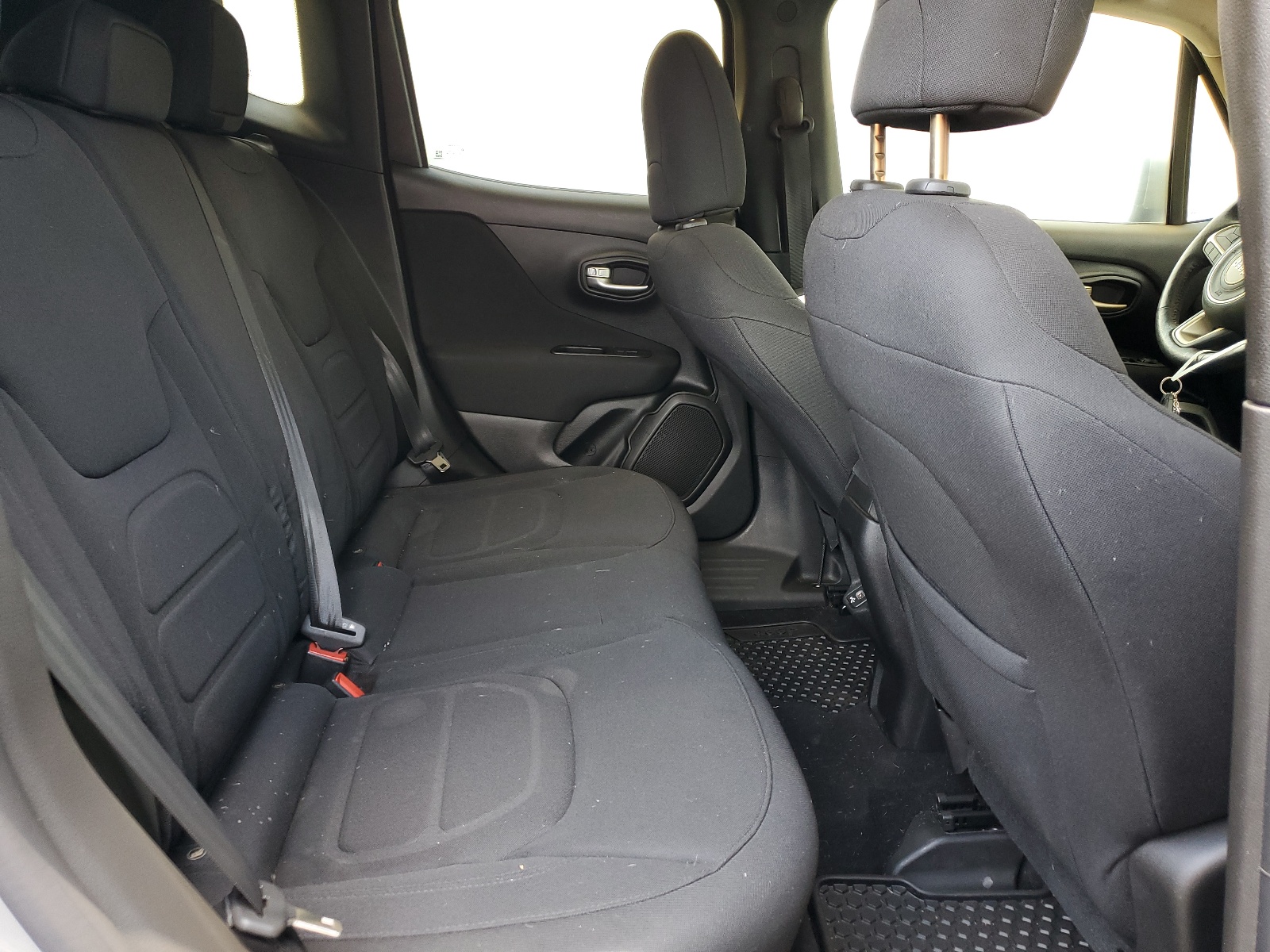 ZACNJBBB6KPK63066 2019 Jeep Renegade Latitude