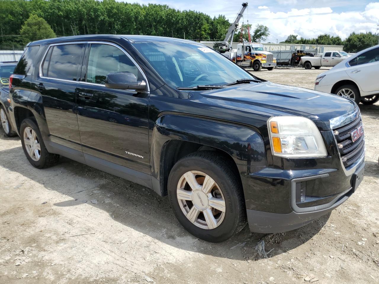 2016 GMC Terrain - Image 4