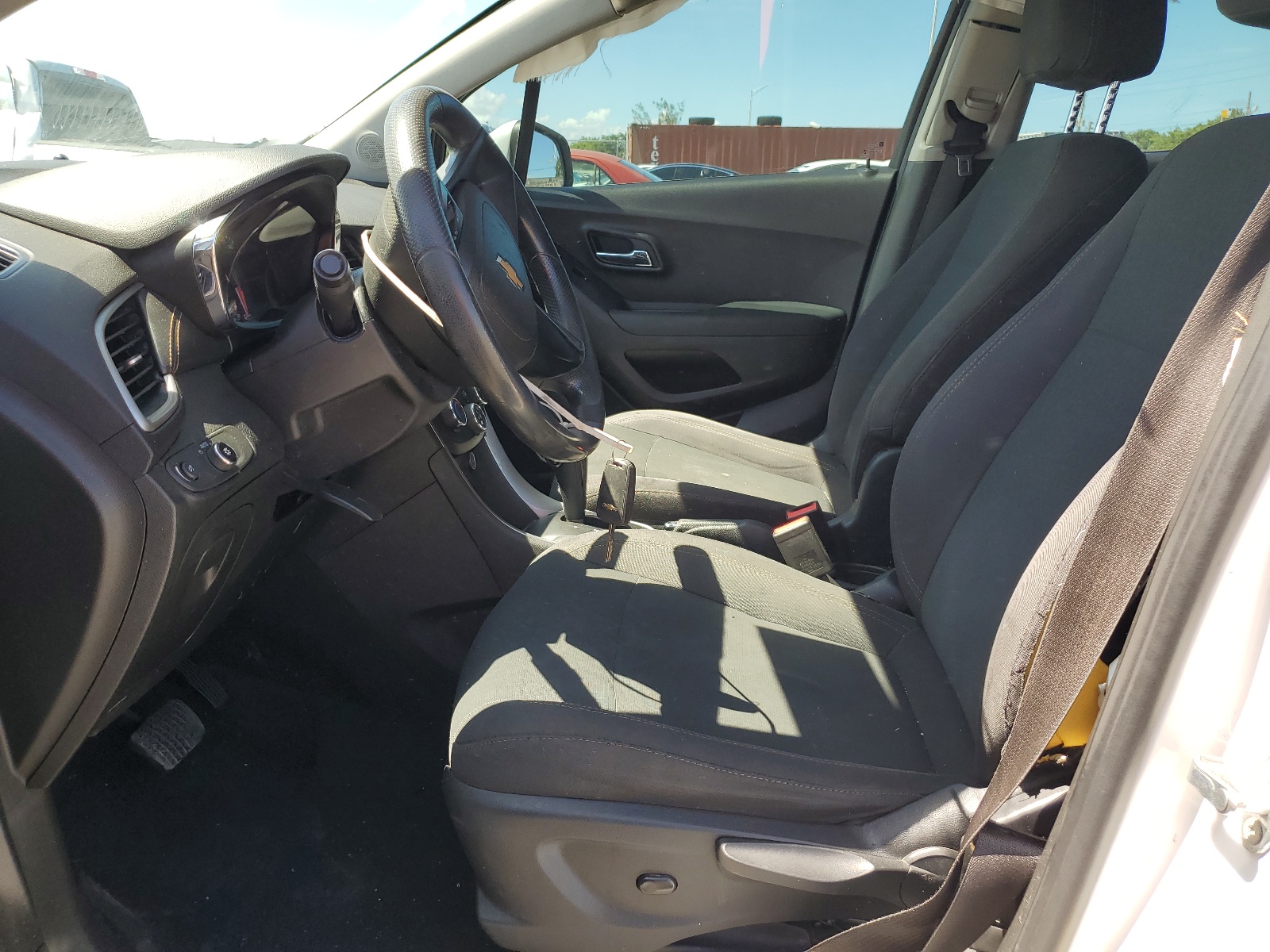 3GNCJKSB7JL211910 2018 Chevrolet Trax Ls