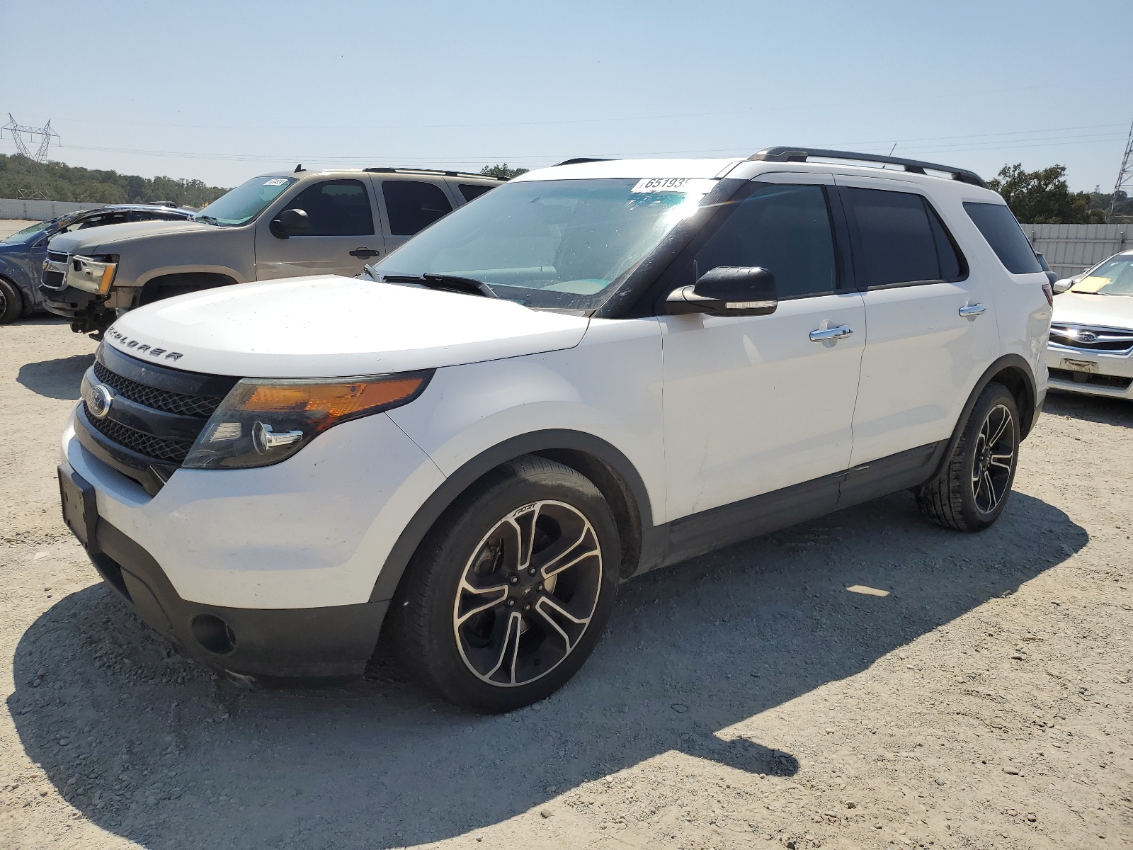 2014 Ford Explorer Sport vin: 1FM5K8GT9EGC13053