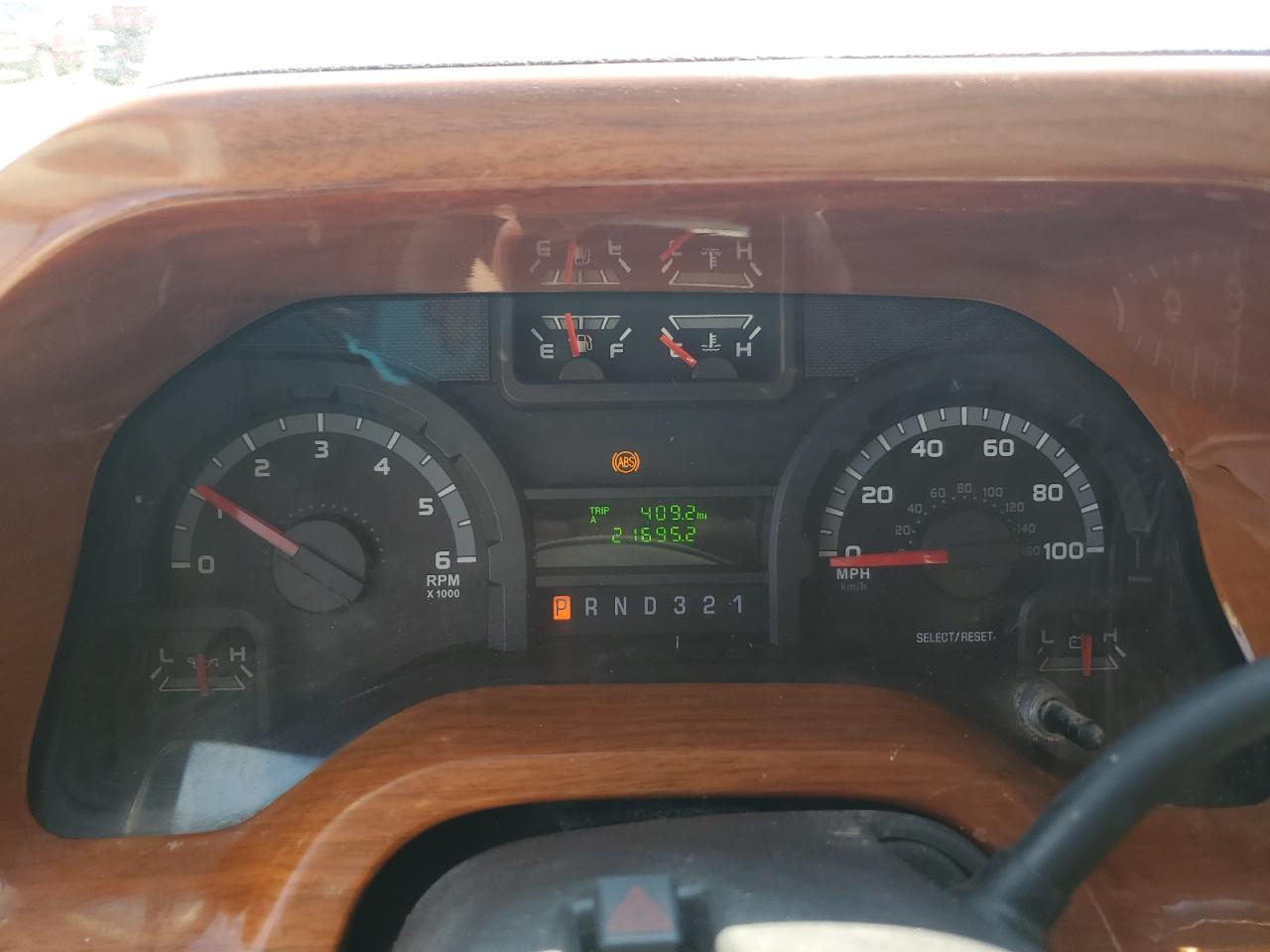 2009 Ford Econoline E450 Super Duty Cutaway Van VIN: 1FDXE45S59DA02801 Lot: 63808424