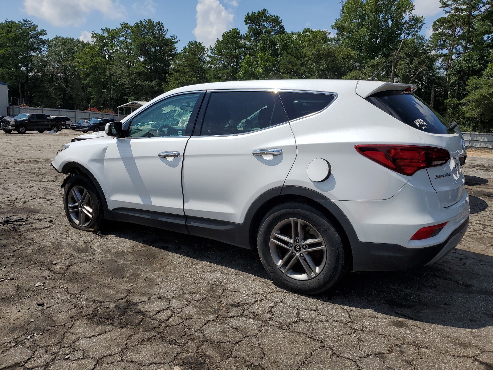 2018 Hyundai Santa Fe Sport vin: 5NMZT3LB9JH101181