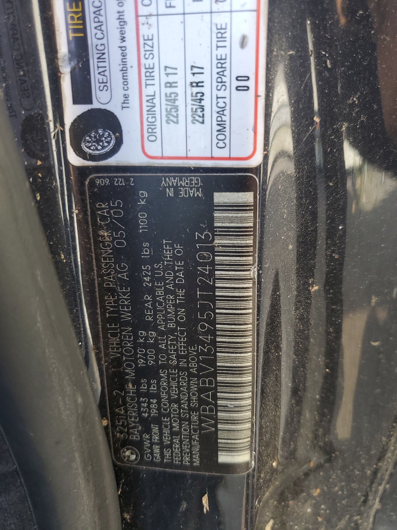 WBABV13495JT24013 2005 BMW 325 Ci Sulev