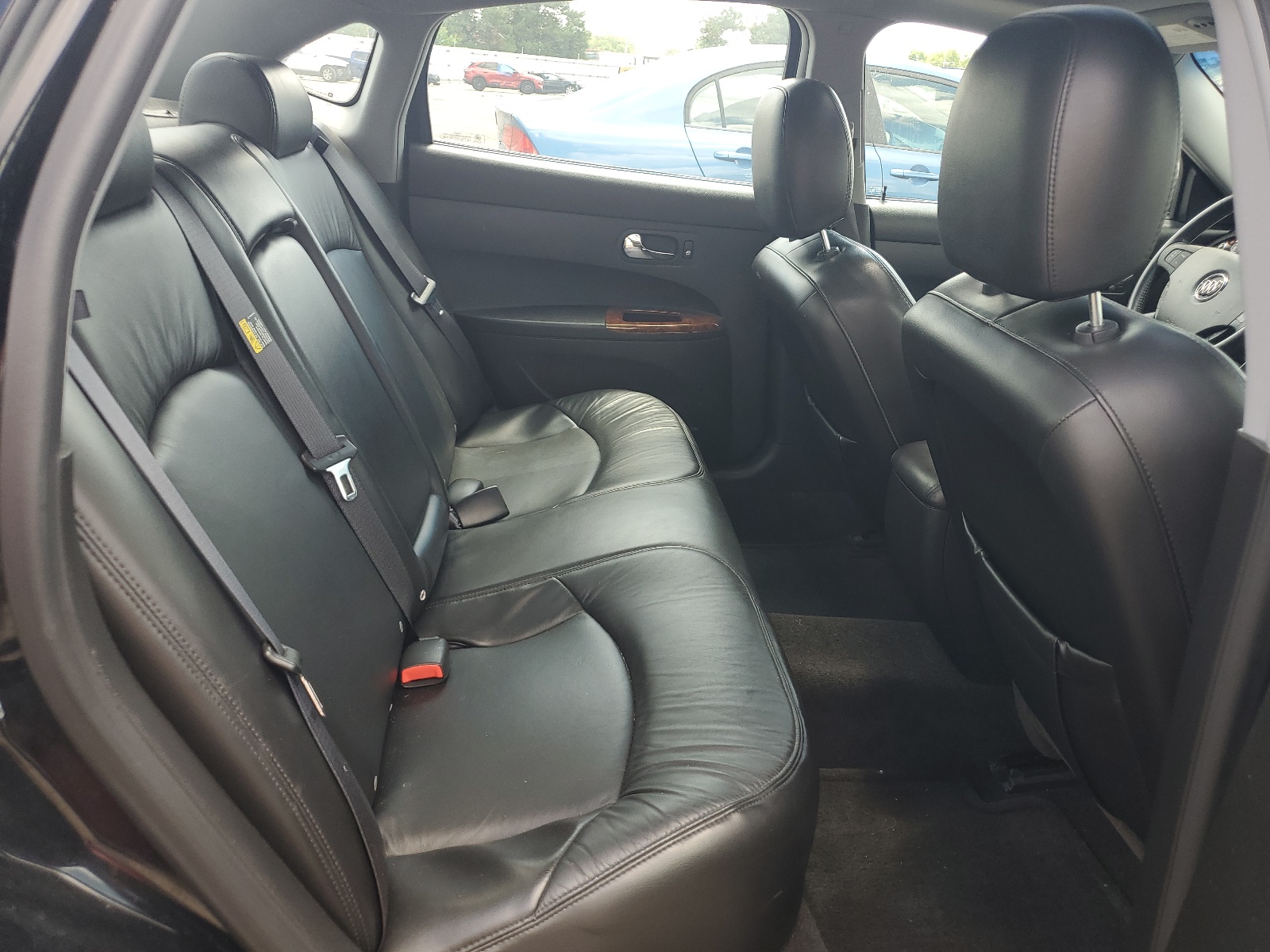 2G4WE567151355764 2005 Buick Lacrosse Cxs