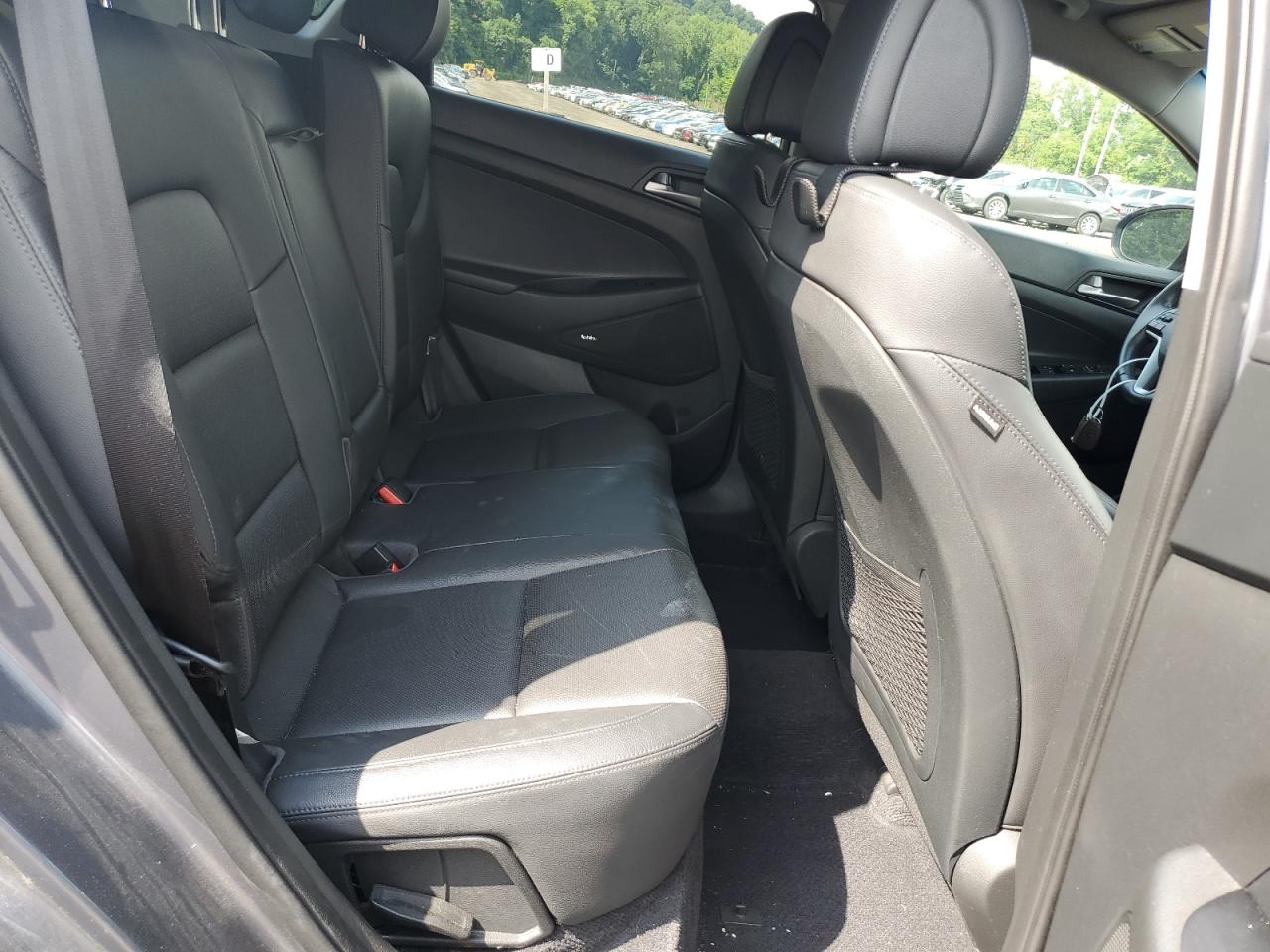 2018 Hyundai Tucson Value VIN: KM8J3CA2XJU683618 Lot: 64243344