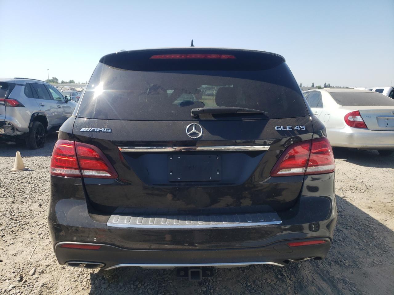 4JGDA6EB5HA989037 2017 Mercedes-Benz Gle 43 Amg