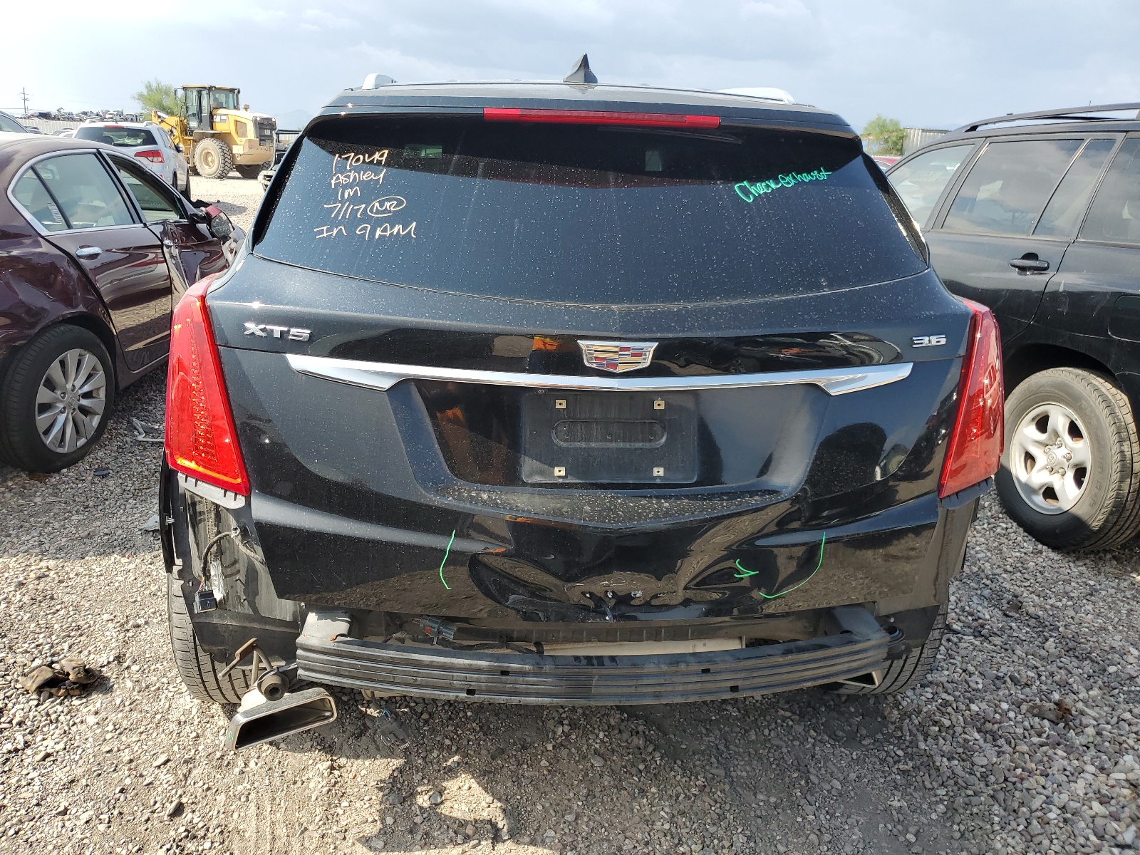 1GYKNBRS3HZ269198 2017 Cadillac Xt5 Luxury