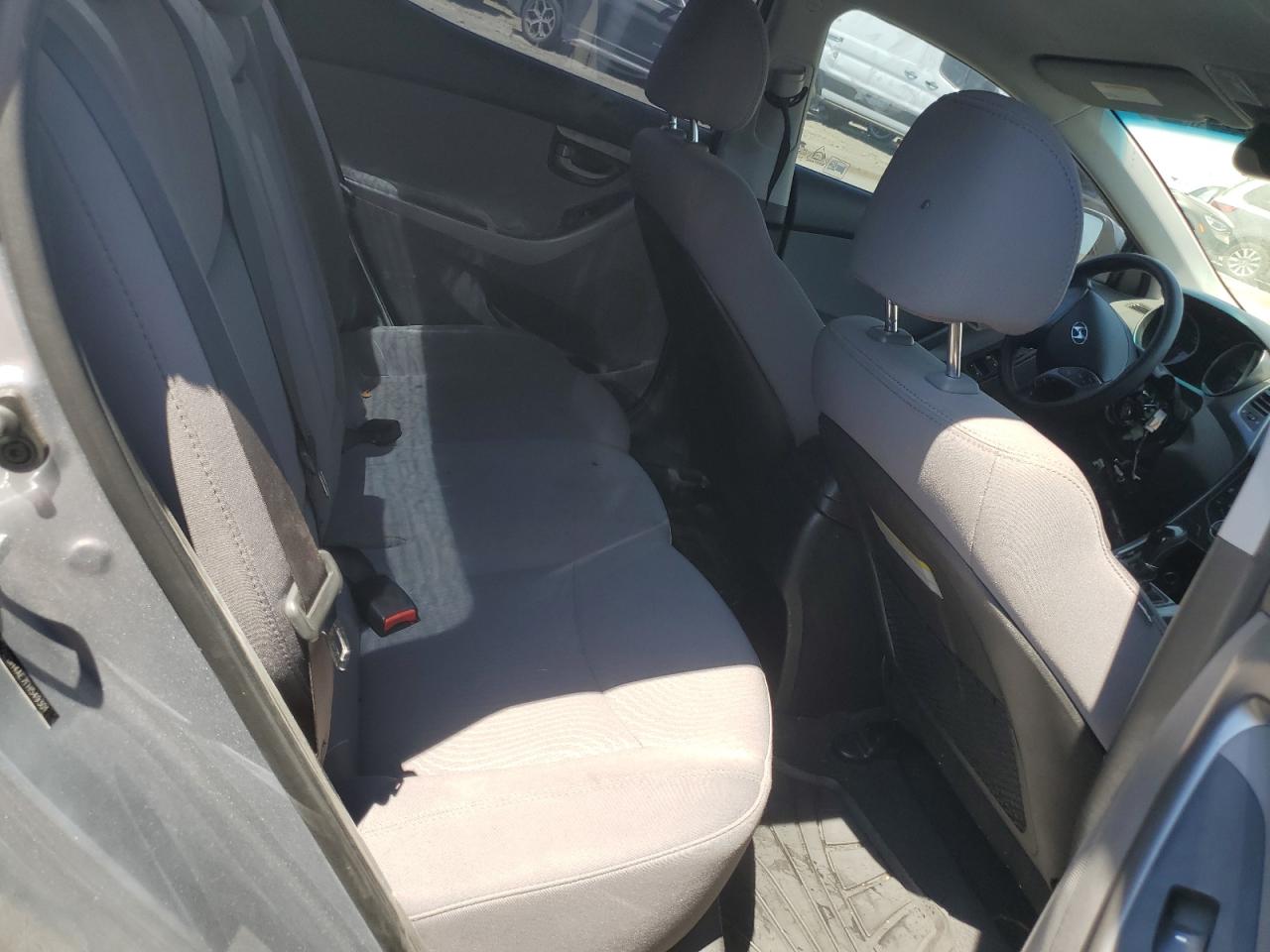 2015 Hyundai Elantra Se VIN: 5NPDH4AE7FH549301 Lot: 63723244