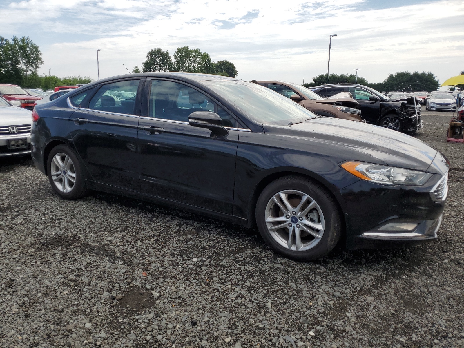 2018 Ford Fusion Se vin: 3FA6P0HD2JR207879