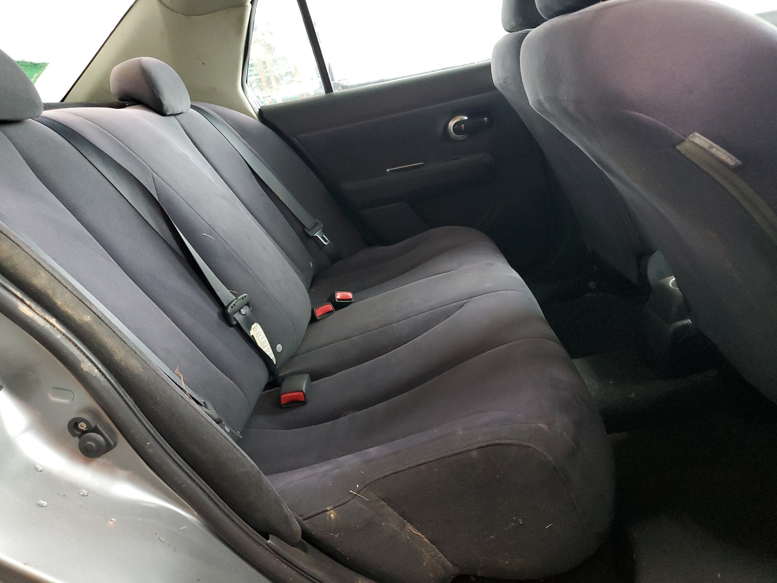 3N1BC11E48L352502 2008 Nissan Versa S