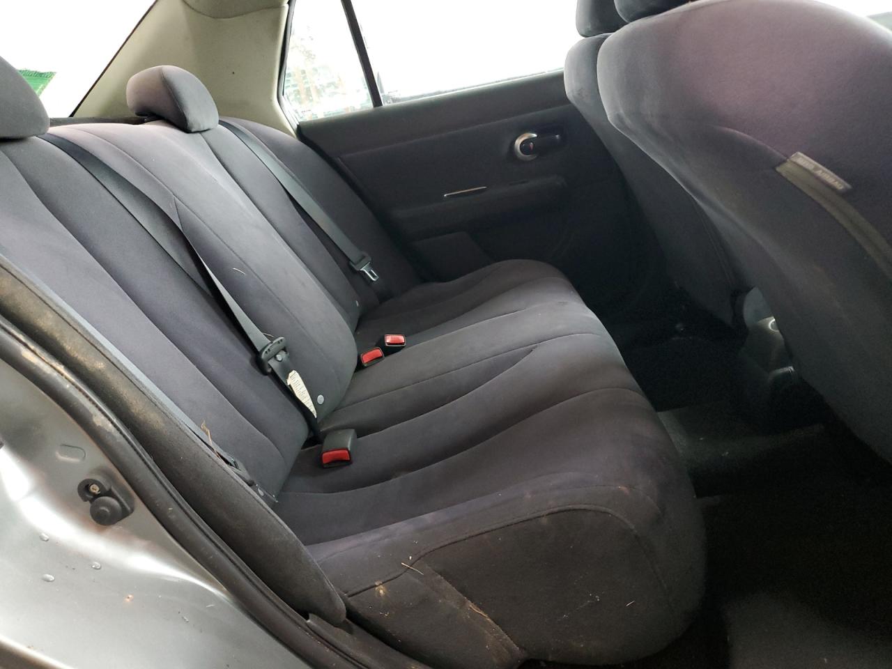 2008 Nissan Versa S VIN: 3N1BC11E48L352502 Lot: 65184384