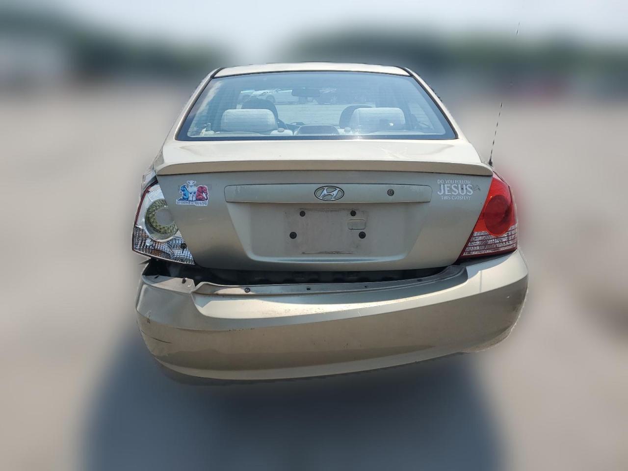 2005 Hyundai Elantra Gls VIN: KMHDN46DX5U126222 Lot: 65514204