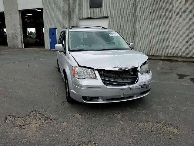 2010 Chrysler Town & Country Touring VIN: 2A4RR5D13AR337972 Lot: 64122064