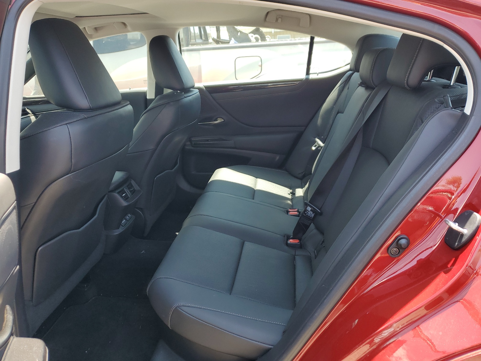 58ADA1C10MU010507 2021 Lexus Es 300H