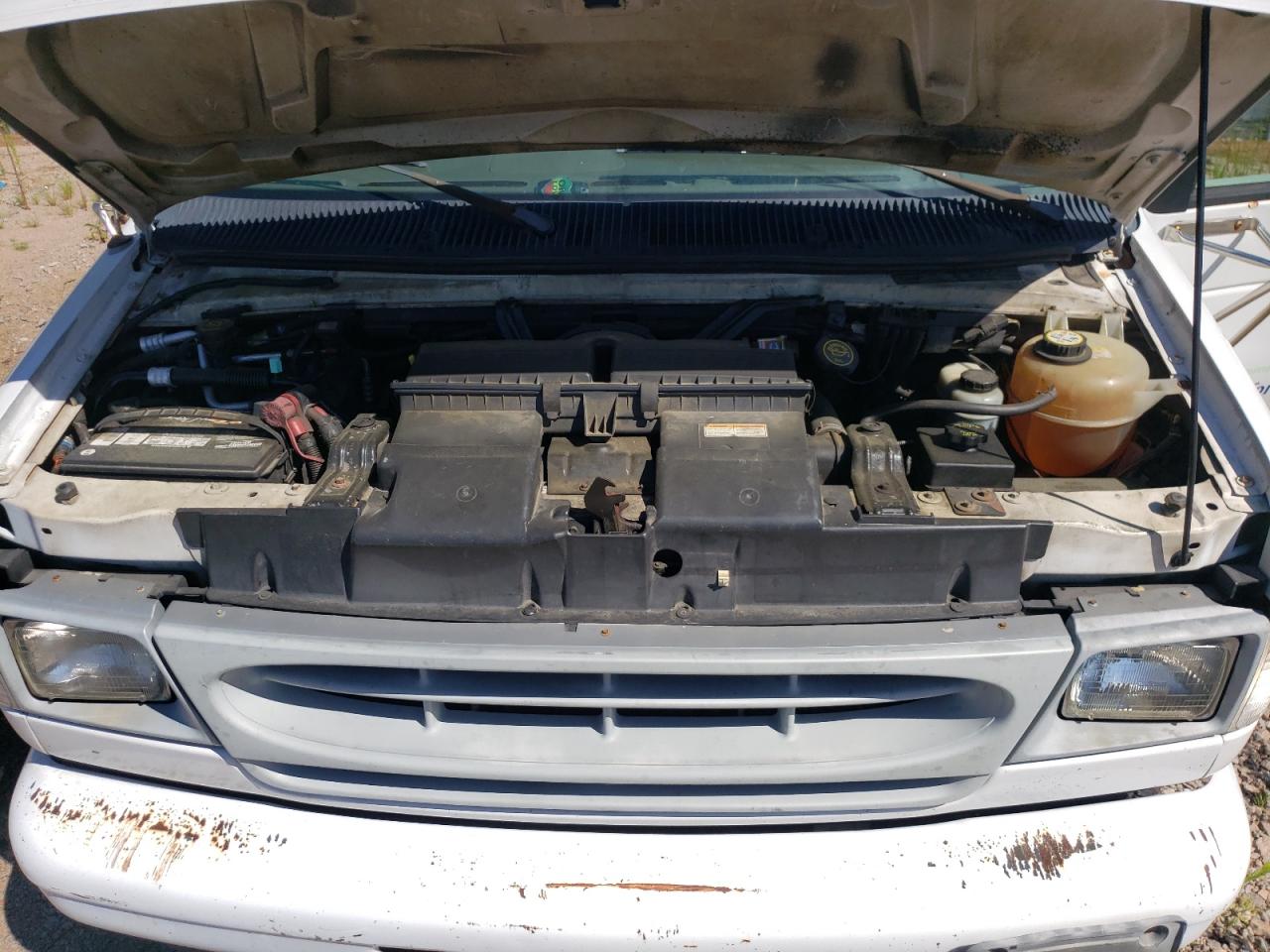 2002 Ford Econoline E350 Super Duty Cutaway Van VIN: 1FDWE35F42HB11452 Lot: 59829374