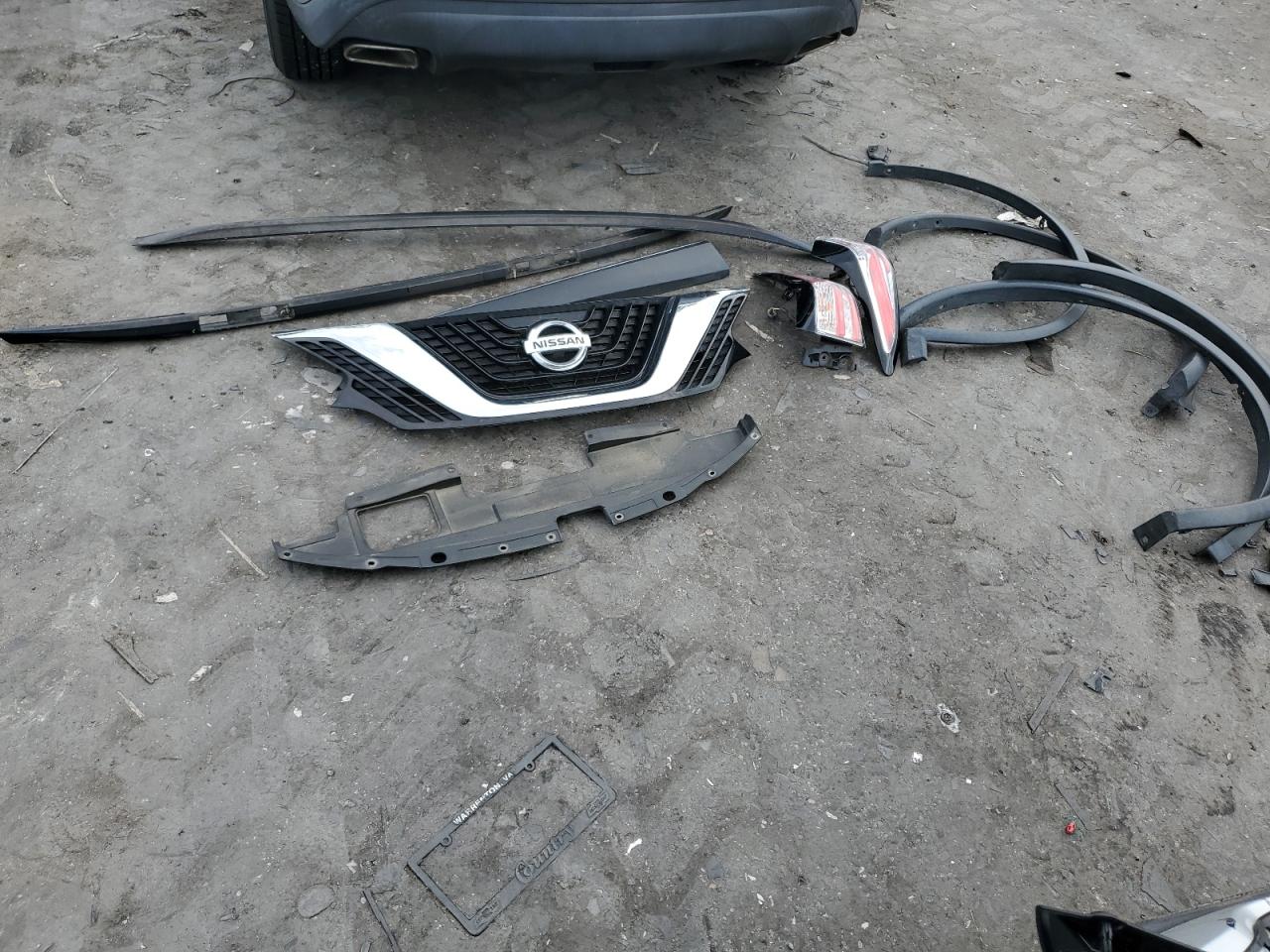 2018 Nissan Murano S VIN: 5N1AZ2MG8JN135305 Lot: 64170104