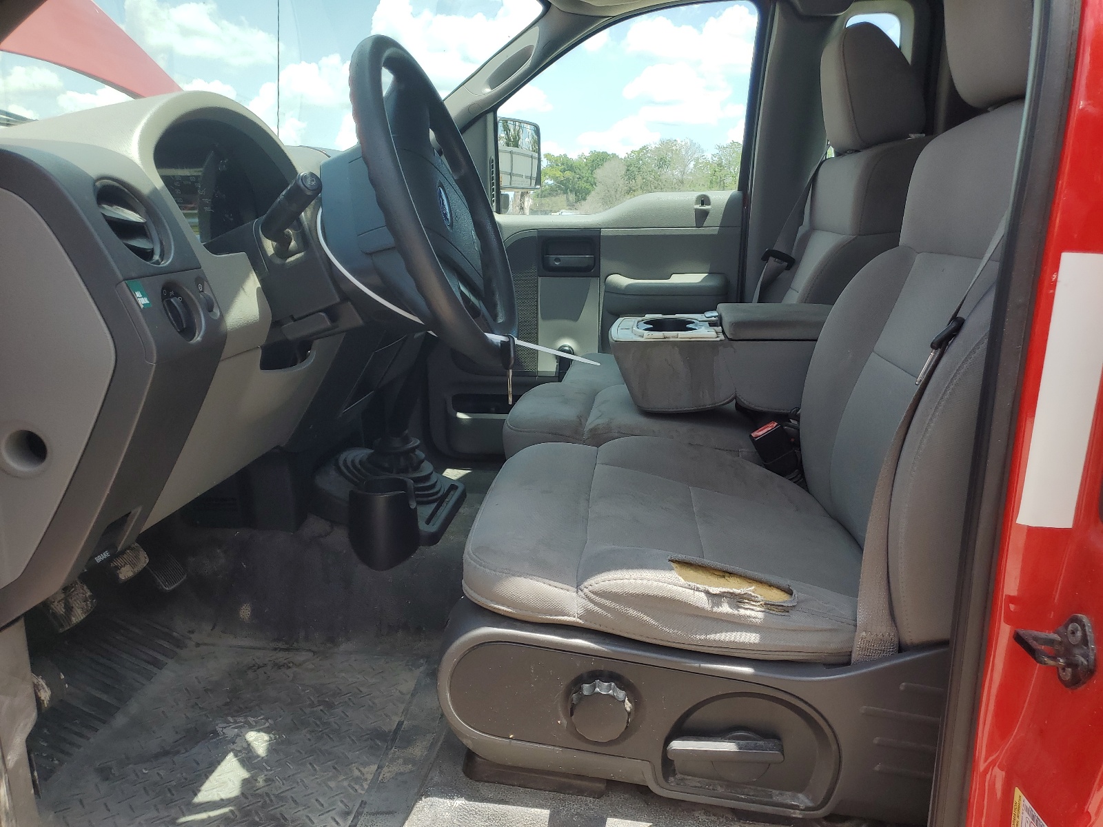 1FTRF12265NB87202 2005 Ford F150